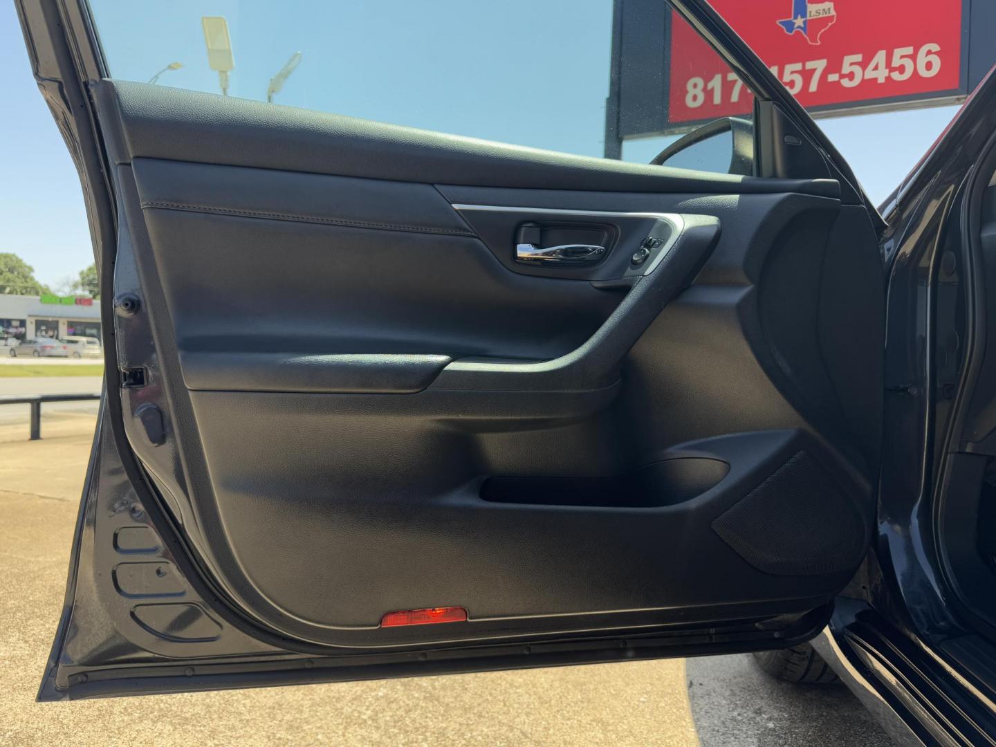 2018 BLACK NISSAN ALTIMA 2.5; 2.5 S; 2 (1N4AL3AP9JC) , located at 5900 E. Lancaster Ave., Fort Worth, TX, 76112, (817) 457-5456, 0.000000, 0.000000 - Photo#7