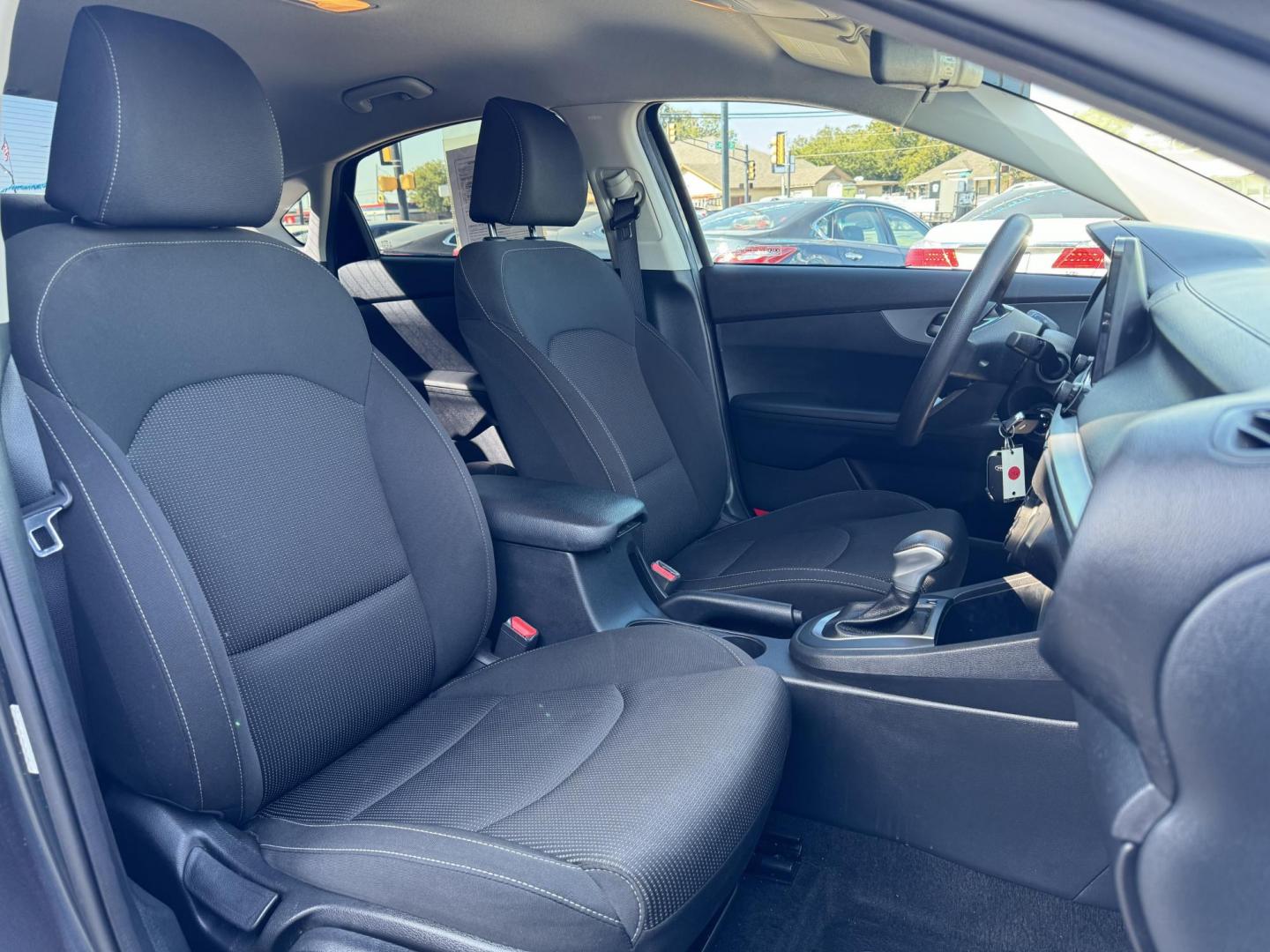 2021 BLUE KIA FORTE FE; LXS (3KPF24AD9ME) , located at 5900 E. Lancaster Ave., Fort Worth, TX, 76112, (817) 457-5456, 0.000000, 0.000000 - Photo#17