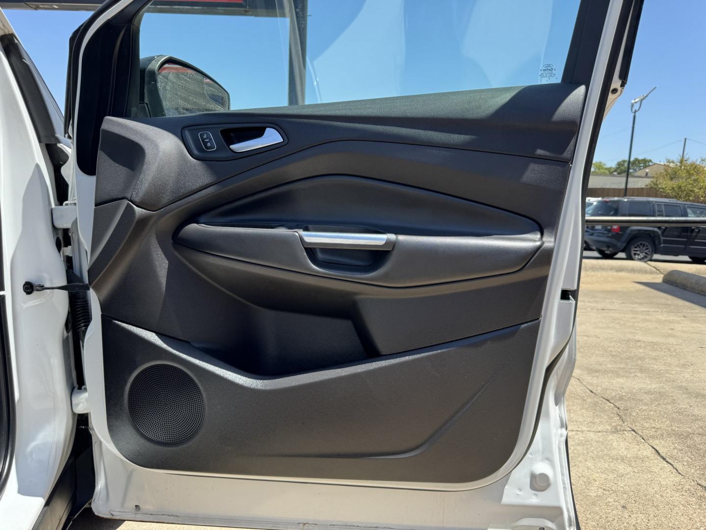 2019 WHITE FORD ESCAPE (1FMCU0GD1KU) , located at 5900 E. Lancaster Ave., Fort Worth, TX, 76112, (817) 457-5456, 0.000000, 0.000000- Photo#15