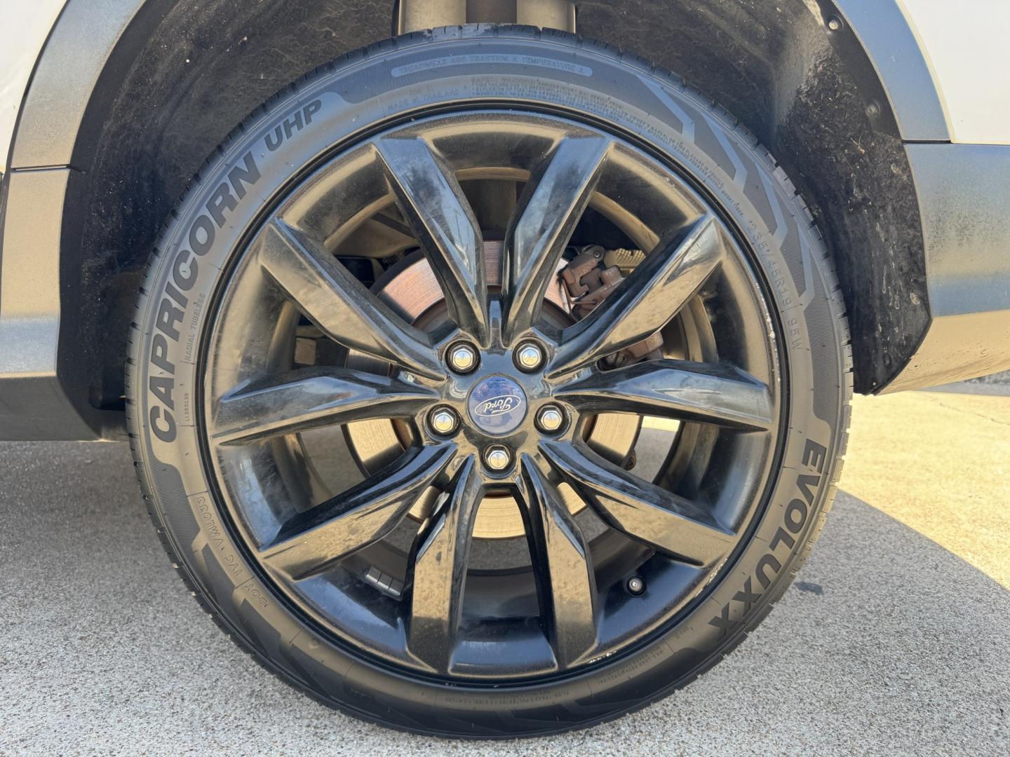 2019 WHITE FORD ESCAPE (1FMCU0GD1KU) , located at 5900 E. Lancaster Ave., Fort Worth, TX, 76112, (817) 457-5456, 0.000000, 0.000000- Photo#23
