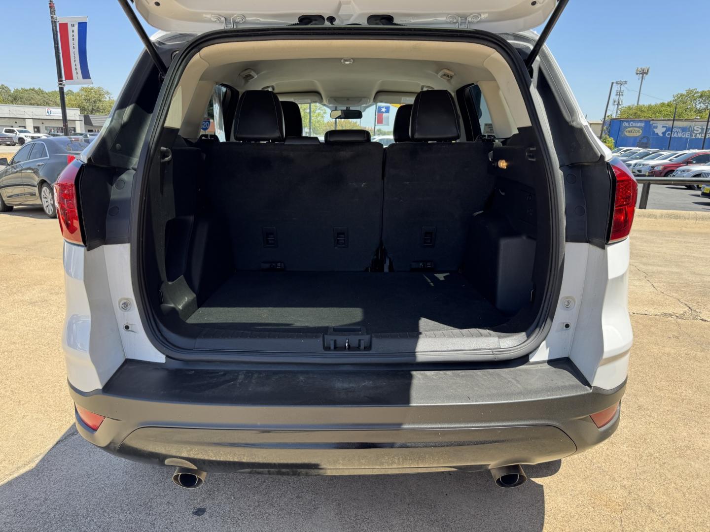 2019 WHITE FORD ESCAPE (1FMCU0GD1KU) , located at 5900 E. Lancaster Ave., Fort Worth, TX, 76112, (817) 457-5456, 0.000000, 0.000000- Photo#5
