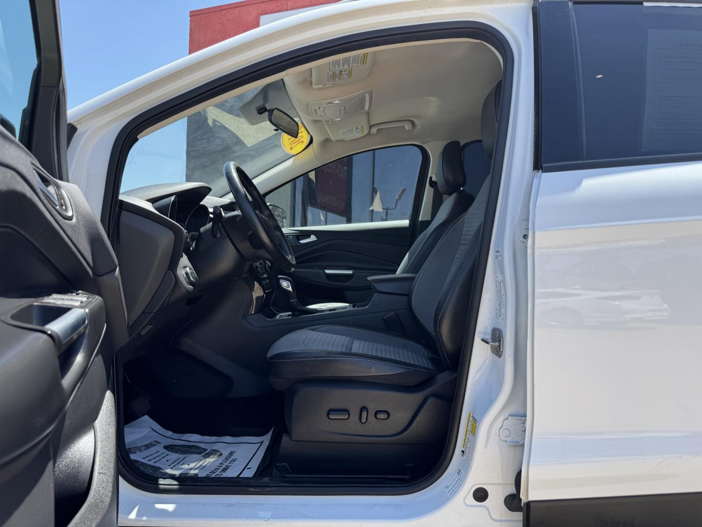 2019 WHITE FORD ESCAPE (1FMCU0GD1KU) , located at 5900 E. Lancaster Ave., Fort Worth, TX, 76112, (817) 457-5456, 0.000000, 0.000000- Photo#8