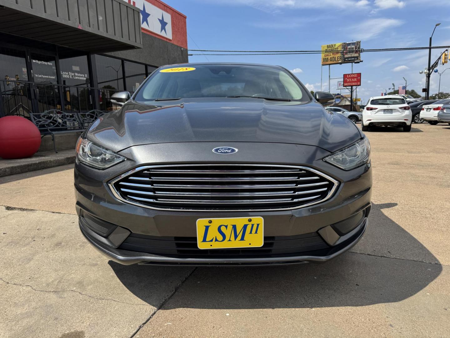 2018 SILVER /TAN FORD FUSION SE SE (3FA6P0HD6JR) with an 1.5L engine, 6-Speed Automatic transmission, located at 5900 E. Lancaster Ave., Fort Worth, TX, 76112, (817) 457-5456, 0.000000, 0.000000 - 2018 Ford Fusion SE for Sale in Fort Worth, TX – This stylish sedan combines fuel efficiency with comfort, offering up to 32 MPG highway, a smooth 6-speed automatic transmission, and seating for five. Equipped with Bluetooth, a rearview camera, and alloy wheels, the Fusion SE delivers both conveni - Photo#1