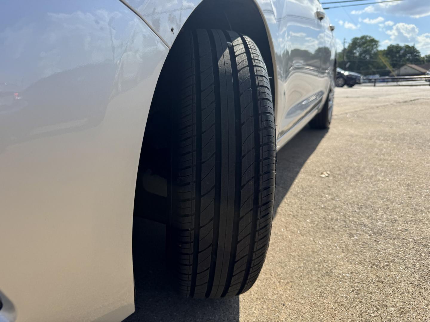 2019 SILVER HYUNDAI ACCENT SE; SEL (3KPC24A38KE) , located at 5900 E. Lancaster Ave., Fort Worth, TX, 76112, (817) 457-5456, 0.000000, 0.000000- Photo#21