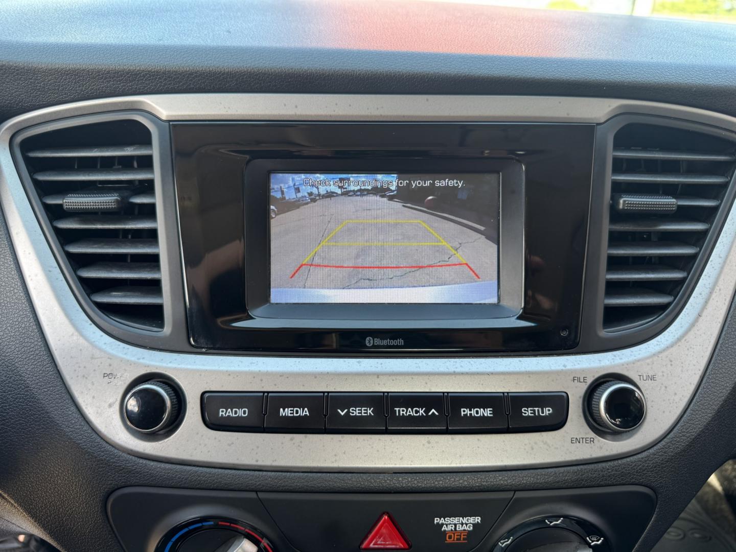 2019 SILVER HYUNDAI ACCENT SE; SEL (3KPC24A38KE) , located at 5900 E. Lancaster Ave., Fort Worth, TX, 76112, (817) 457-5456, 0.000000, 0.000000- Photo#20