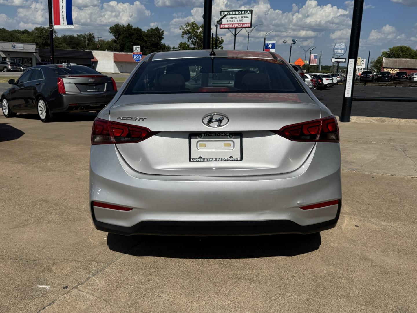 2019 SILVER HYUNDAI ACCENT SE; SEL (3KPC24A38KE) , located at 5900 E. Lancaster Ave., Fort Worth, TX, 76112, (817) 457-5456, 0.000000, 0.000000- Photo#4