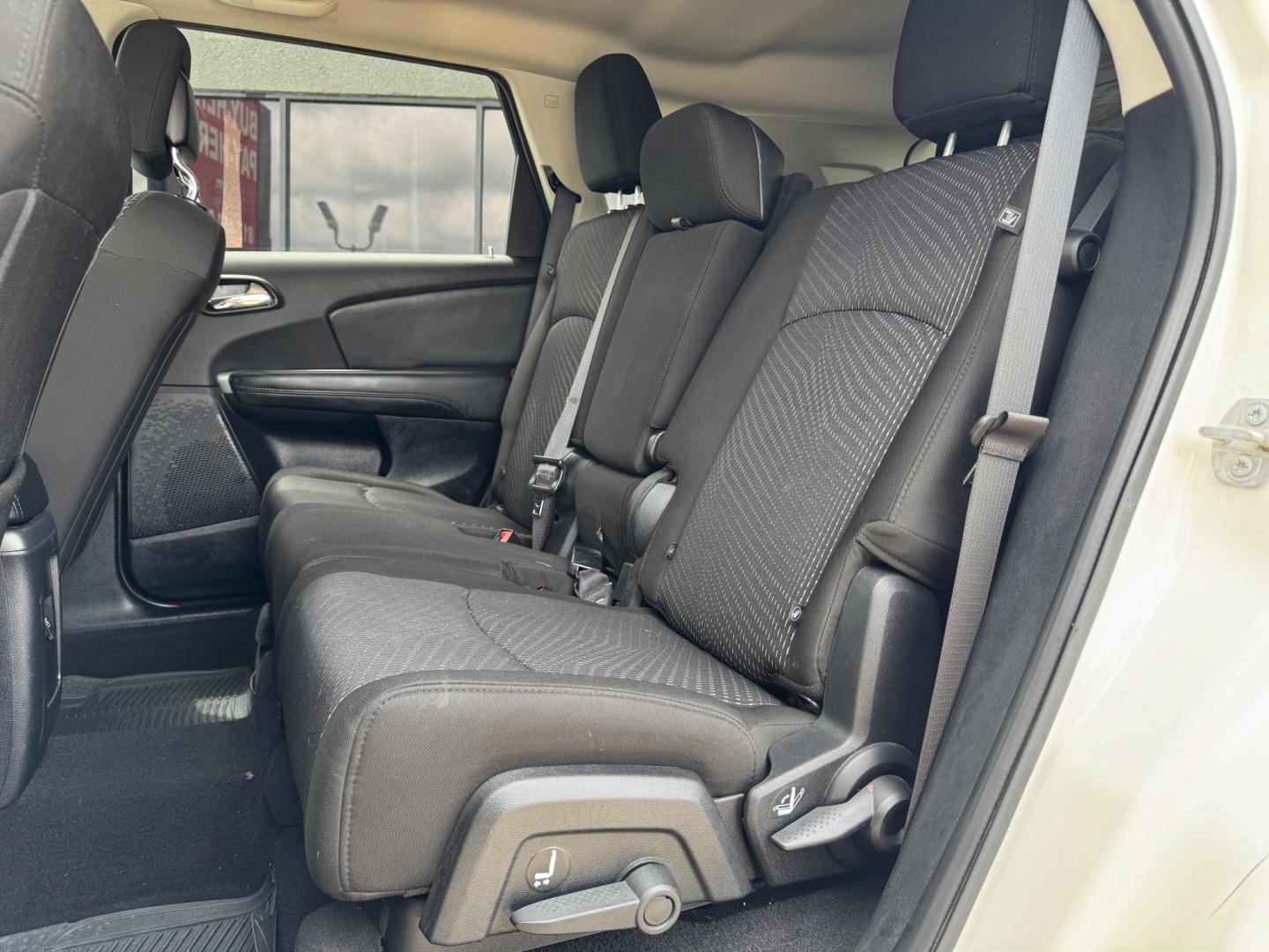 2020 WHITE DODGE JOURNEY SE (3C4PDCAB8LT) , located at 5900 E. Lancaster Ave., Fort Worth, TX, 76112, (817) 457-5456, 0.000000, 0.000000 - Photo#11
