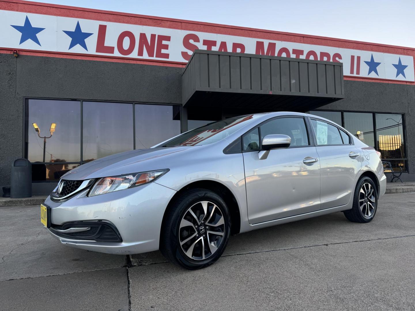 2015 SILVER HONDA CIVIC EX (19XFB2F88FE) , located at 5900 E. Lancaster Ave., Fort Worth, TX, 76112, (817) 457-5456, 0.000000, 0.000000 - Photo#1