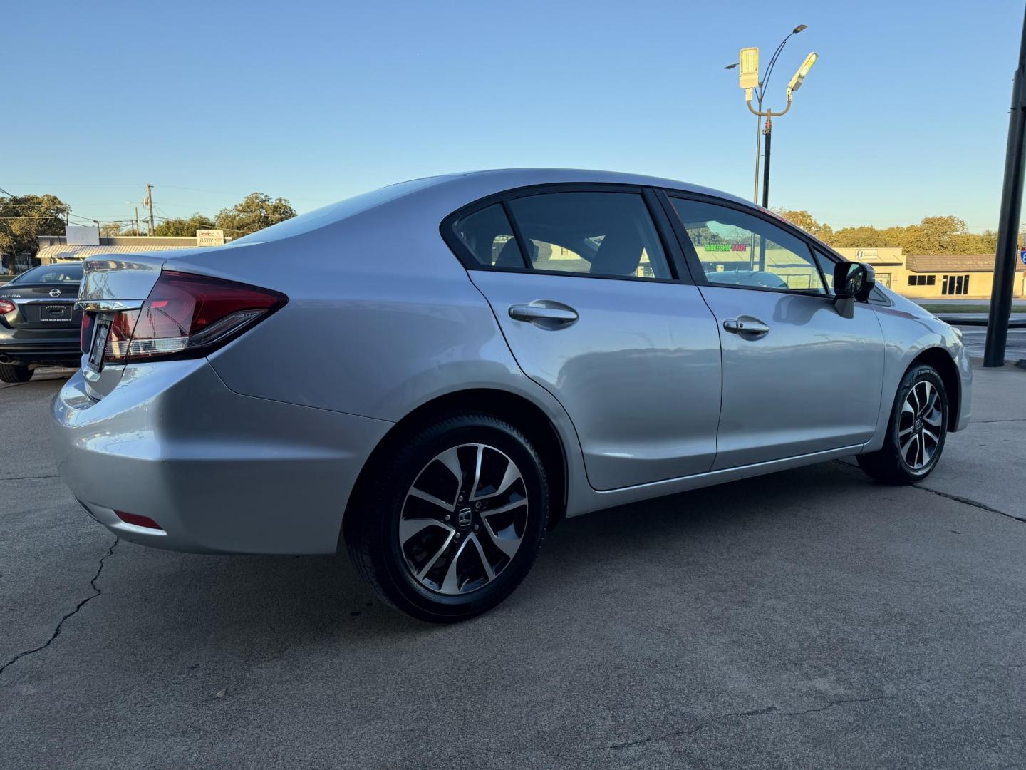 2015 SILVER HONDA CIVIC EX (19XFB2F88FE) , located at 5900 E. Lancaster Ave., Fort Worth, TX, 76112, (817) 457-5456, 0.000000, 0.000000 - Photo#4