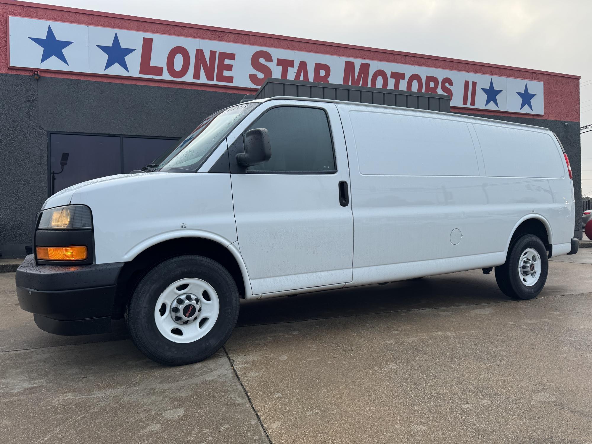 photo of 2018 GMC SAVANA BASE 