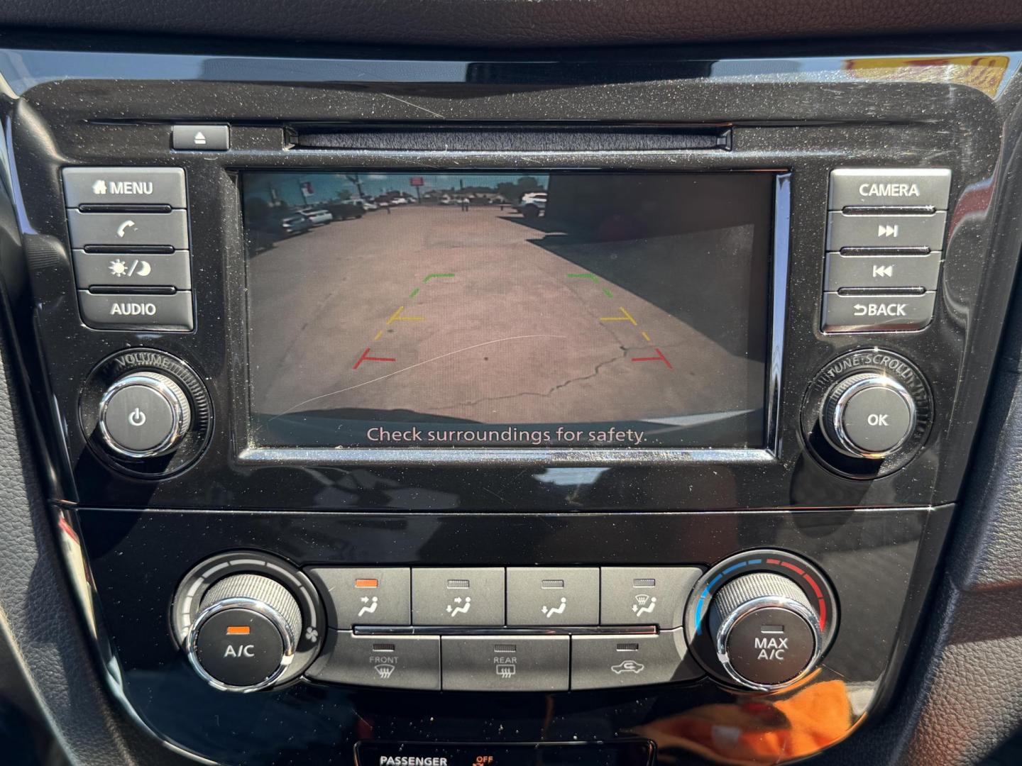 2019 WHITE /BLACK NISSAN ROGUE S; SL; SV S 2WD (KNMAT2MT1KP) with an 2.5L engine, CVT transmission, located at 5900 E. Lancaster Ave., Fort Worth, TX, 76112, (817) 457-5456, 0.000000, 0.000000 - Looking for a fuel-efficient, reliable compact SUV? The 2019 Nissan Rogue S comes with a 2.5L 4-cylinder engine and CVT automatic transmission, making it perfect for city and highway driving. Seats 5 passengers comfortably with charcoal cloth interior. This front-wheel drive SUV includes essential s - Photo#20
