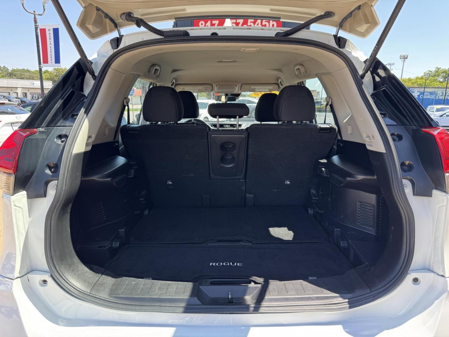 2019 WHITE /BLACK NISSAN ROGUE S; SL; SV S 2WD (KNMAT2MT1KP) with an 2.5L engine, CVT transmission, located at 5900 E. Lancaster Ave., Fort Worth, TX, 76112, (817) 457-5456, 0.000000, 0.000000 - Looking for a fuel-efficient, reliable compact SUV? The 2019 Nissan Rogue S comes with a 2.5L 4-cylinder engine and CVT automatic transmission, making it perfect for city and highway driving. Seats 5 passengers comfortably with charcoal cloth interior. This front-wheel drive SUV includes essential s - Photo#5