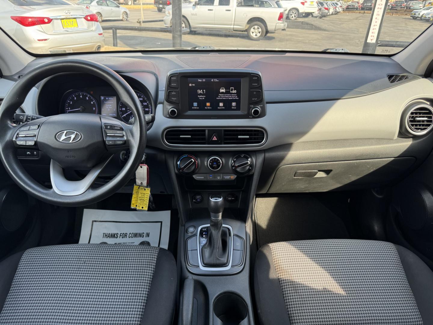 2020 BLACK HYUNDAI KONA SE (KM8K12AA9LU) , located at 5900 E. Lancaster Ave., Fort Worth, TX, 76112, (817) 457-5456, 0.000000, 0.000000- Photo#19