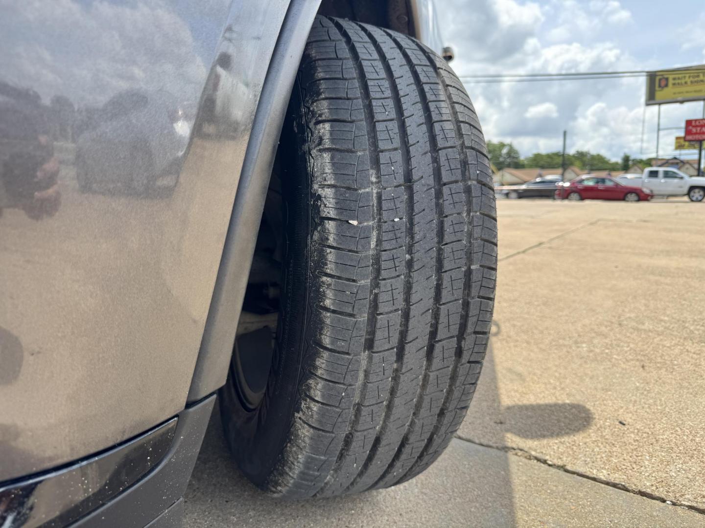 2016 GRAY DODGE DURANGO EXPRESS (1C4RDHAG9GC) , located at 5900 E. Lancaster Ave., Fort Worth, TX, 76112, (817) 457-5456, 0.000000, 0.000000 - Photo#25