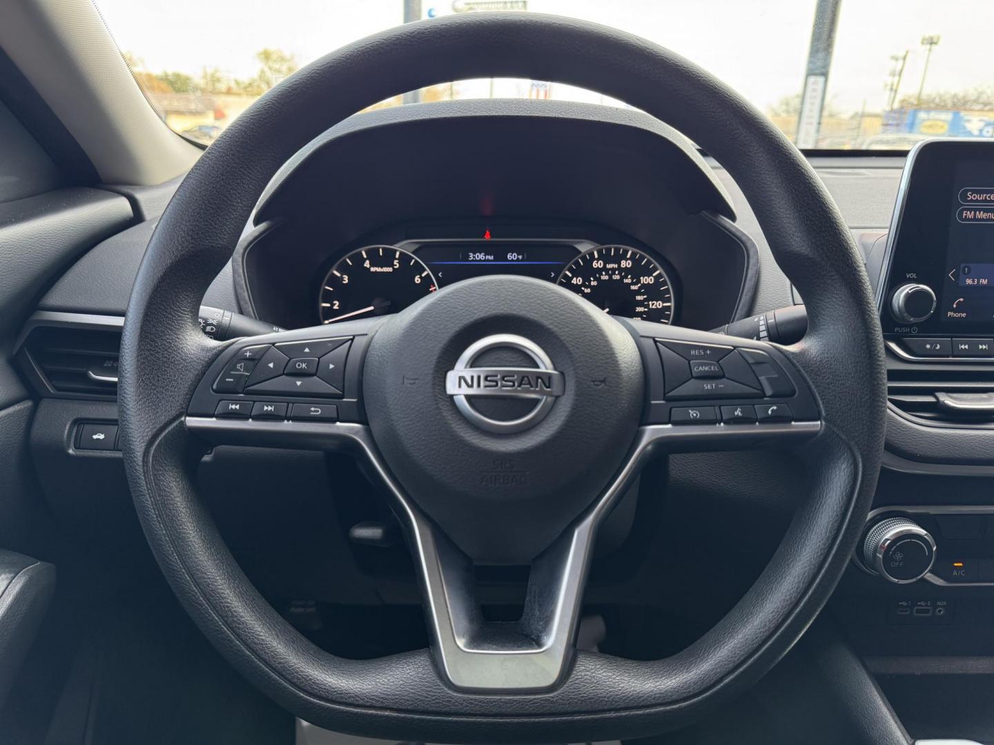 2020 Nissan Altima S photo 20