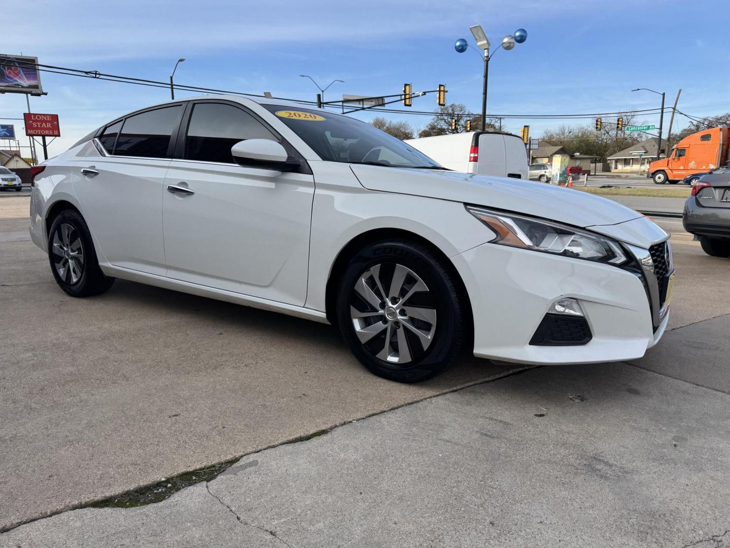 2020 Nissan Altima S photo 4