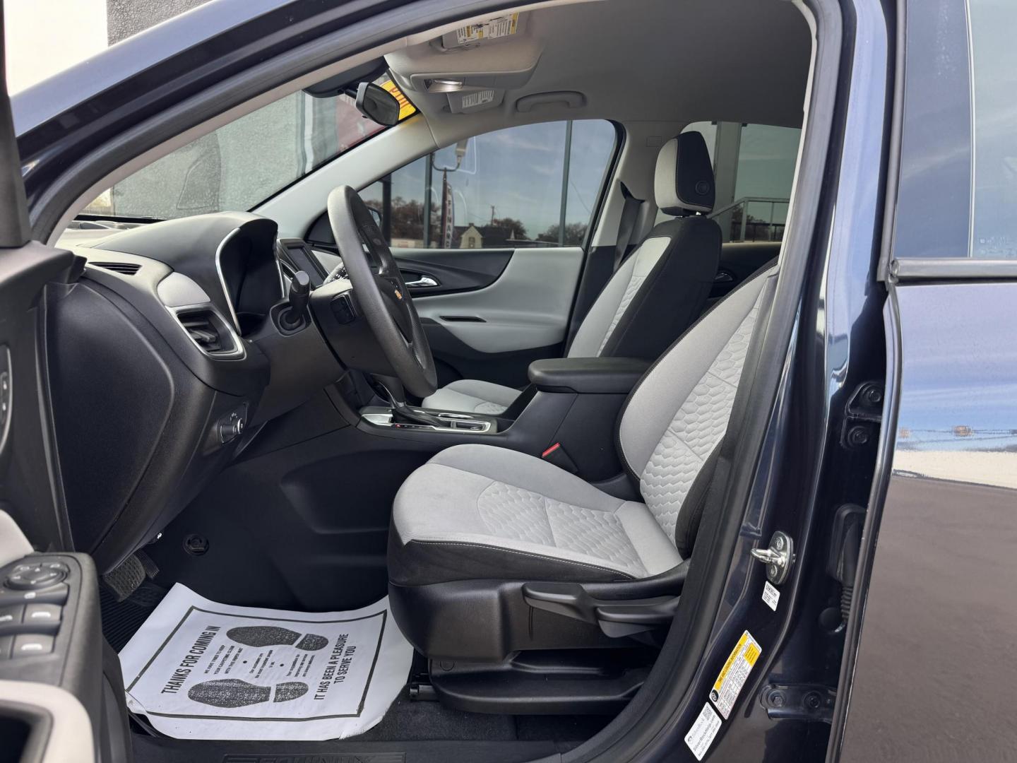 2019 Chevrolet Equinox LS photo 10