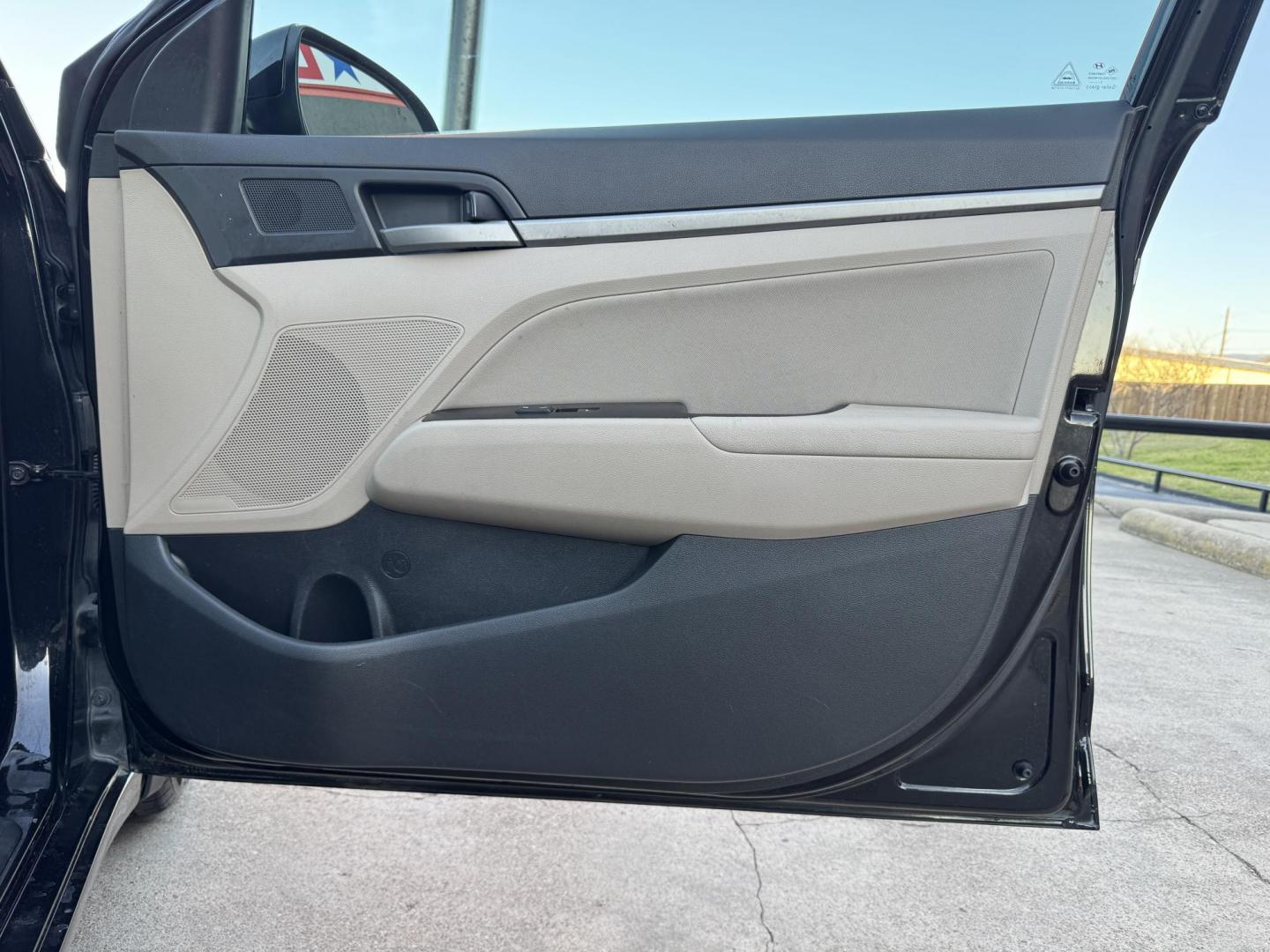 2018 BLACK HYUNDAI ELANTRA LIMITED; SE (5NPD84LF5JH) , located at 5900 E. Lancaster Ave., Fort Worth, TX, 76112, (817) 457-5456, 0.000000, 0.000000 - Photo#14