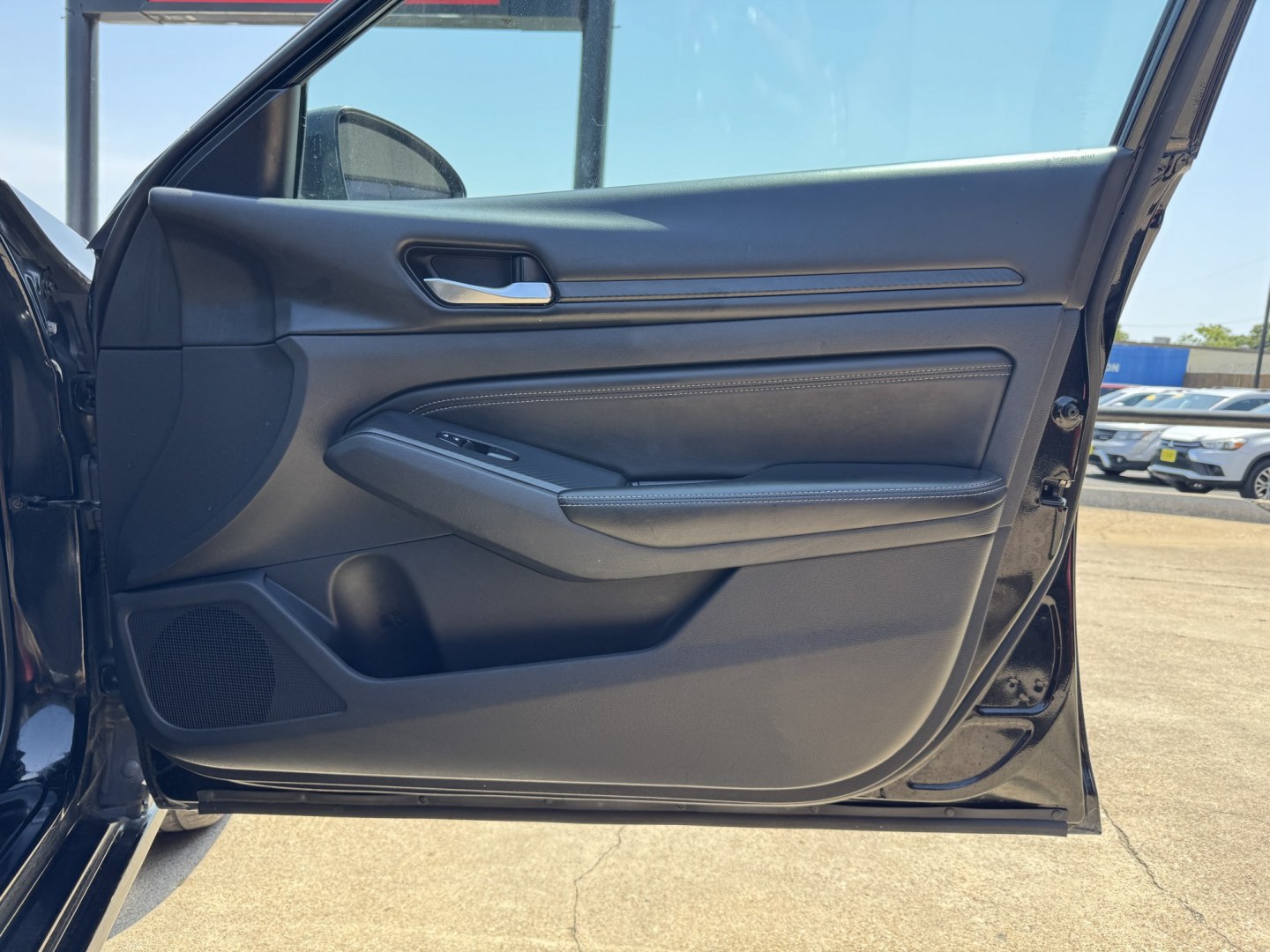 2020 BLACK NISSAN ALTIMA 2.5 S (1N4BL4BV6LC) , located at 5900 E. Lancaster Ave., Fort Worth, TX, 76112, (817) 457-5456, 0.000000, 0.000000- Photo#15