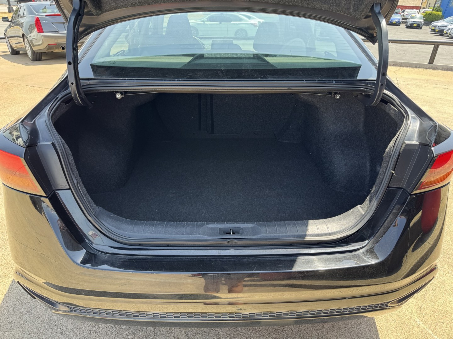 2020 BLACK NISSAN ALTIMA 2.5 S (1N4BL4BV6LC) , located at 5900 E. Lancaster Ave., Fort Worth, TX, 76112, (817) 457-5456, 0.000000, 0.000000- Photo#5