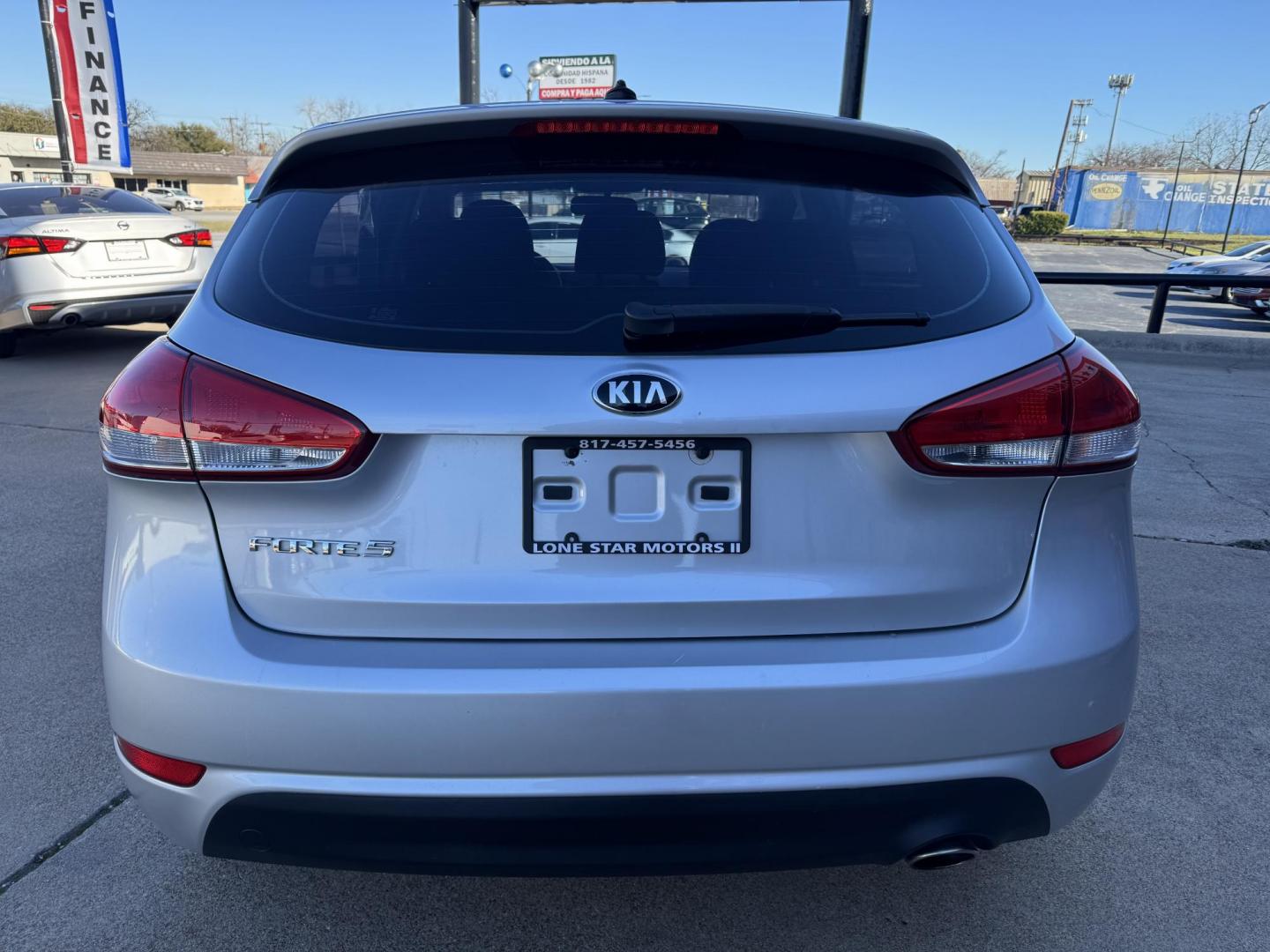 2017 SILVER KIA FORTE5 EX; LX (KNAFK5A81H5) , located at 5900 E. Lancaster Ave., Fort Worth, TX, 76112, (817) 457-5456, 0.000000, 0.000000 - Photo#5