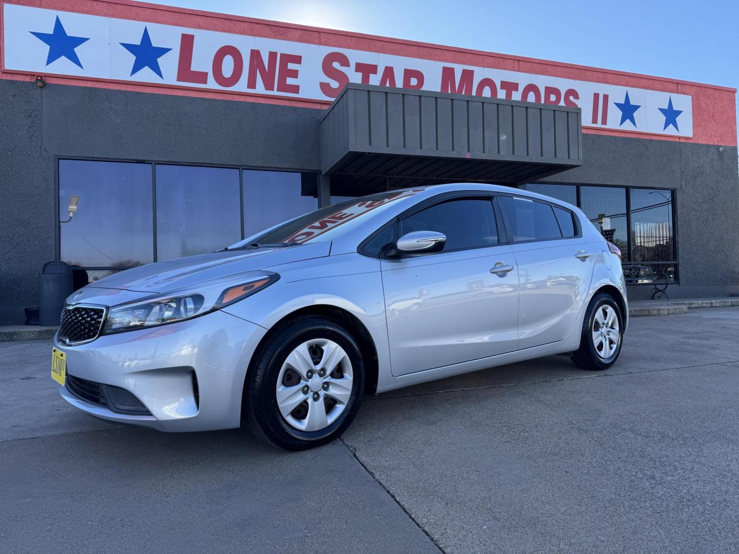 2017 SILVER KIA FORTE5 EX; LX (KNAFK5A81H5) , located at 5900 E. Lancaster Ave., Fort Worth, TX, 76112, (817) 457-5456, 0.000000, 0.000000 - Photo#1