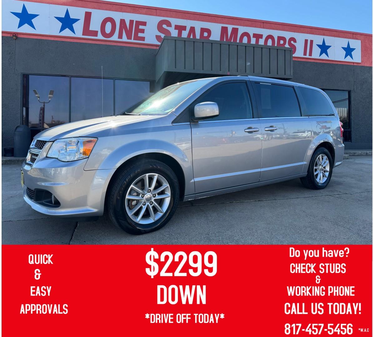 2019 SILVER DODGE GRAND CARAVAN SXT (2C4RDGCG0KR) , located at 5900 E. Lancaster Ave., Fort Worth, TX, 76112, (817) 457-5456, 0.000000, 0.000000 - Photo#0