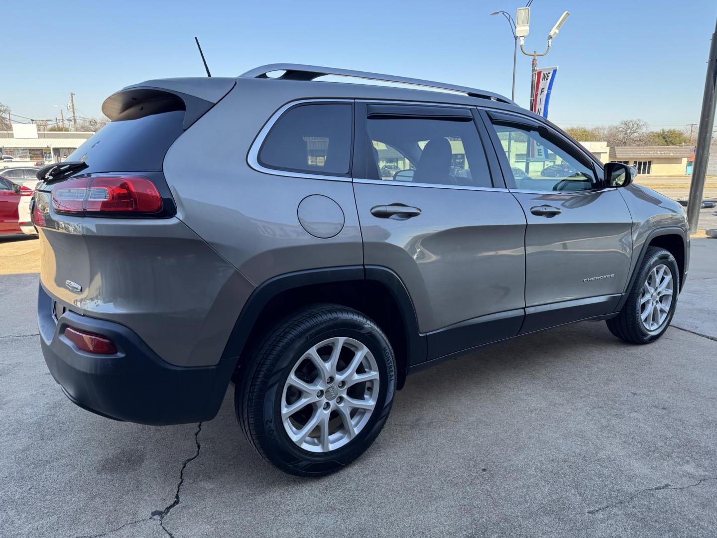 2017 TAN JEEP CHEROKEE LATITUDE (1C4PJLCB3HW) , located at 5900 E. Lancaster Ave., Fort Worth, TX, 76112, (817) 457-5456, 0.000000, 0.000000 - Photo#4