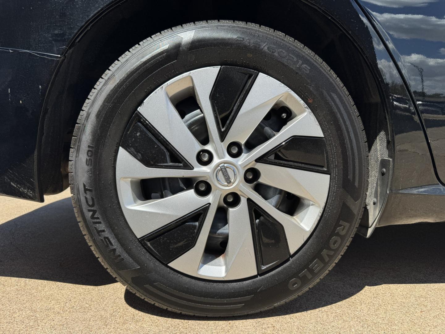 2020 BLACK NISSAN ALTIMA 2.5 S (1N4BL4BV3LC) , located at 5900 E. Lancaster Ave., Fort Worth, TX, 76112, (817) 457-5456, 0.000000, 0.000000- Photo#22