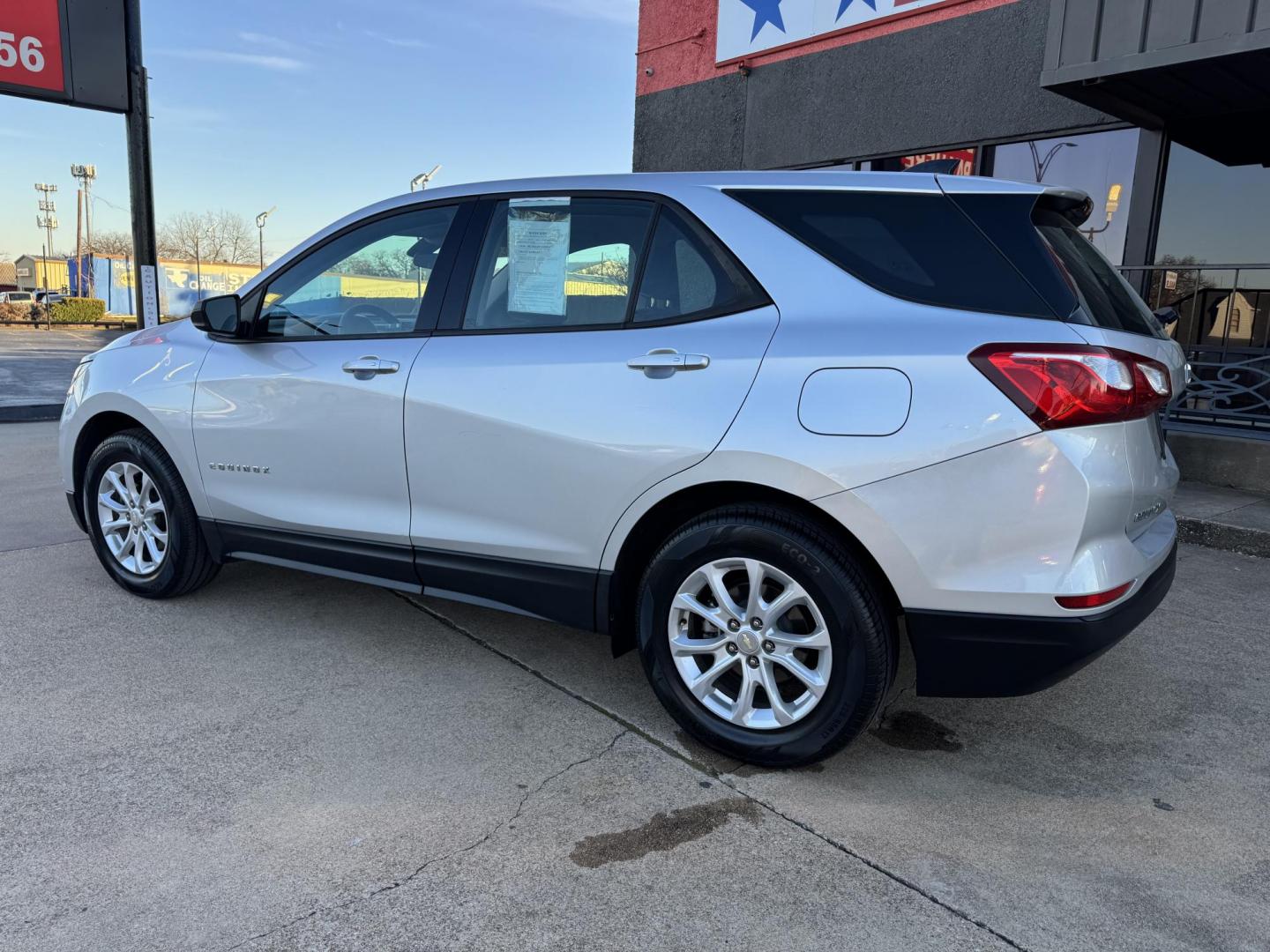 2019 SILVER CHEVROLET EQUINOX LS (3GNAXHEVXKS) , located at 5900 E. Lancaster Ave., Fort Worth, TX, 76112, (817) 457-5456, 0.000000, 0.000000 - Photo#7