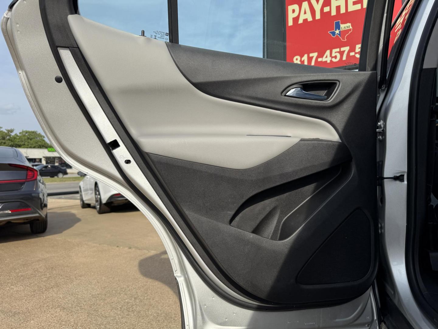 2019 SILVER CHEVROLET EQUINOX LS (3GNAXHEVXKS) , located at 5900 E. Lancaster Ave., Fort Worth, TX, 76112, (817) 457-5456, 0.000000, 0.000000 - Photo#9