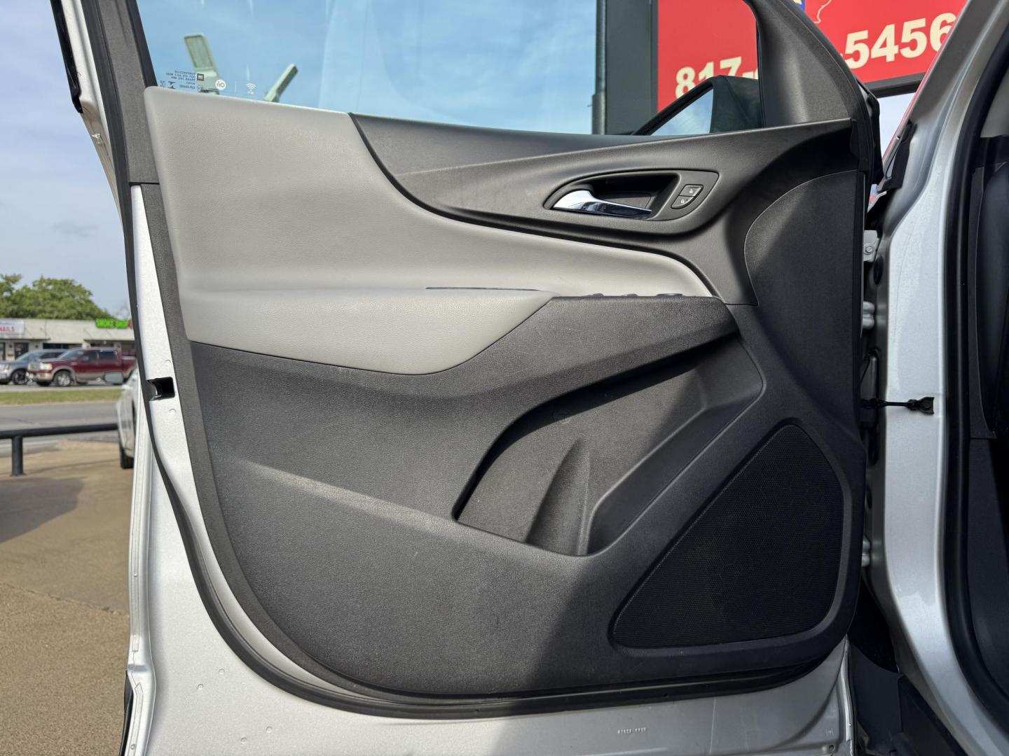 2019 SILVER CHEVROLET EQUINOX LS (3GNAXHEVXKS) , located at 5900 E. Lancaster Ave., Fort Worth, TX, 76112, (817) 457-5456, 0.000000, 0.000000 - Photo#6