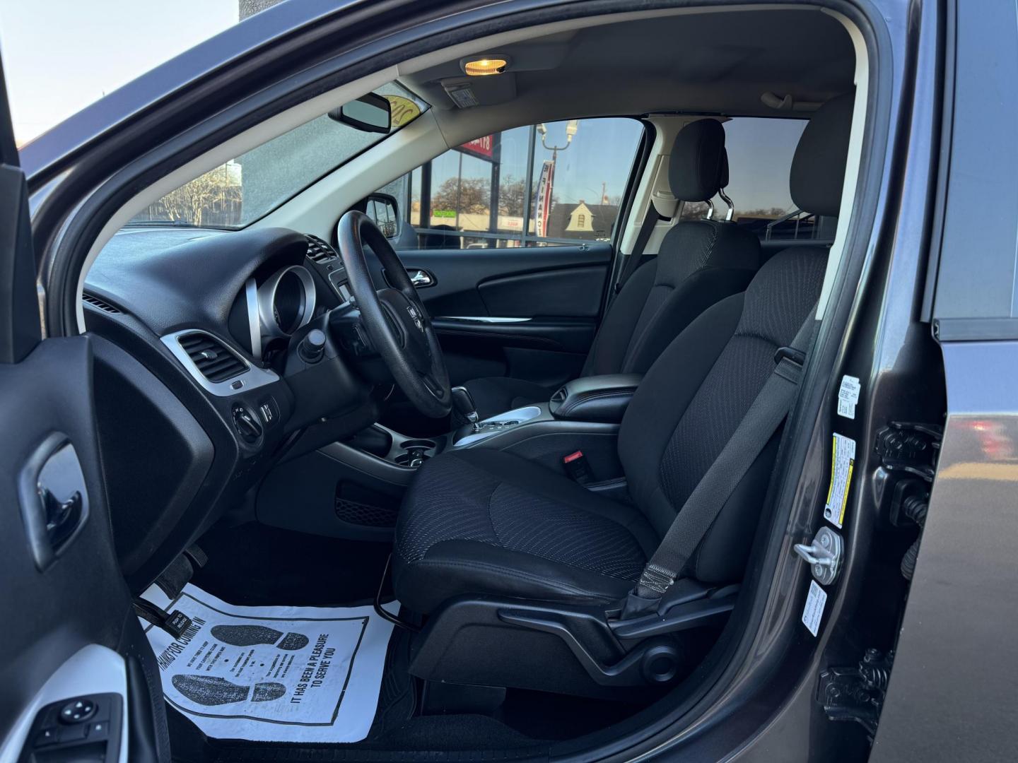 2020 GRAY DODGE JOURNEY SE (3C4PDCABXLT) , located at 5900 E. Lancaster Ave., Fort Worth, TX, 76112, (817) 457-5456, 0.000000, 0.000000 - Photo#9