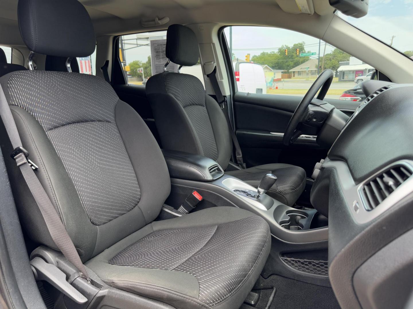 2020 GRAY DODGE JOURNEY SE (3C4PDCABXLT) , located at 5900 E. Lancaster Ave., Fort Worth, TX, 76112, (817) 457-5456, 0.000000, 0.000000 - Photo#16