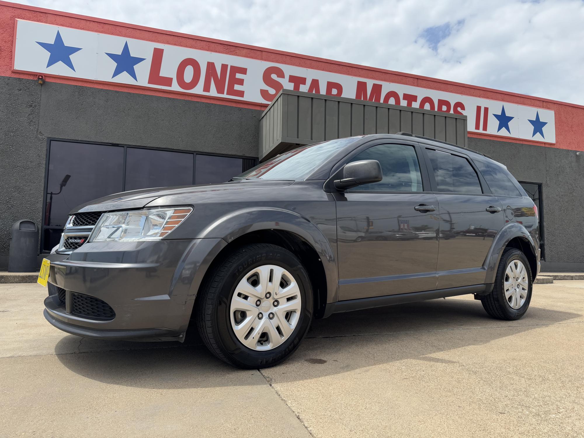photo of 2020 DODGE JOURNEY SE 