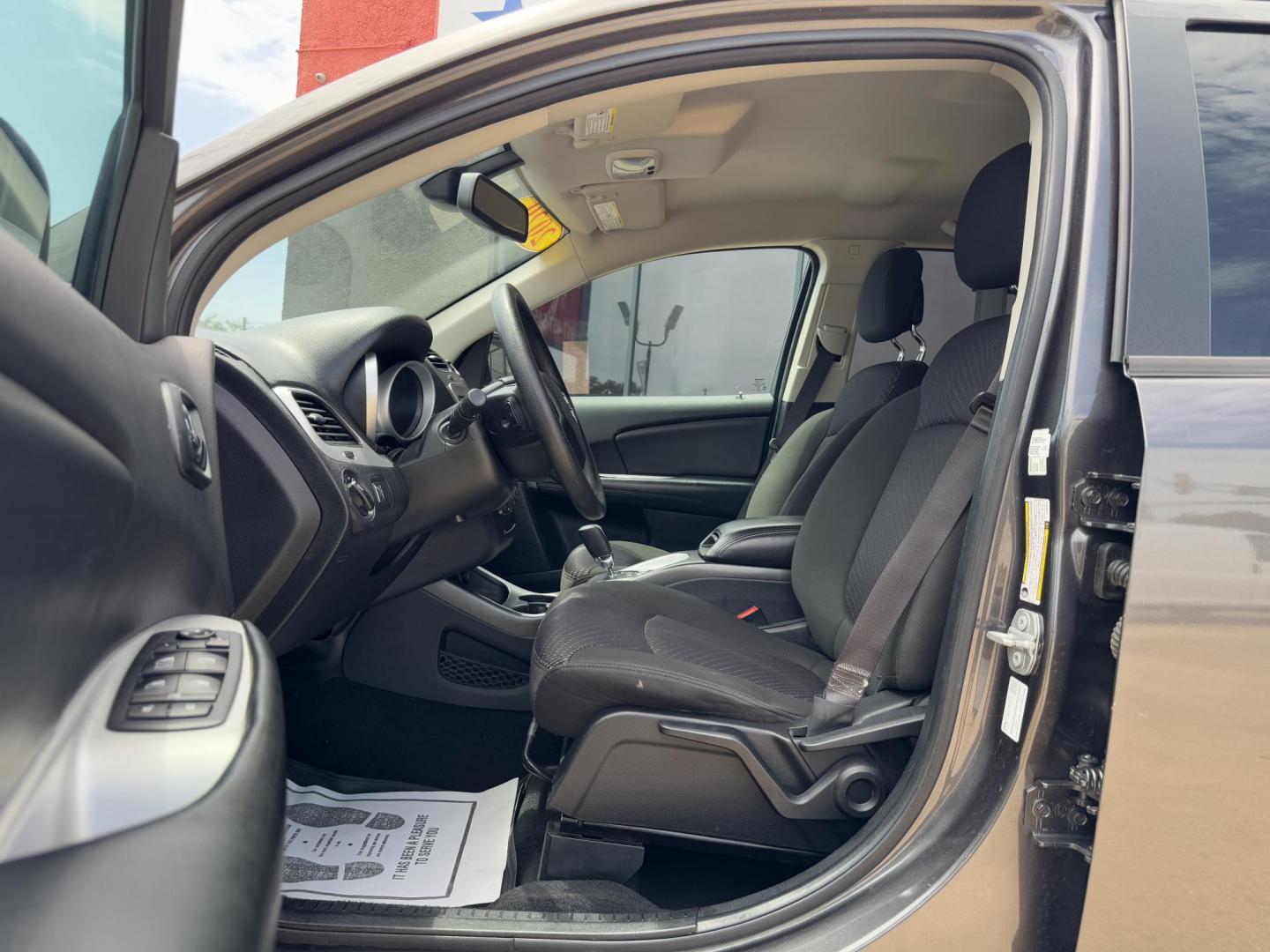2020 GRAY DODGE JOURNEY SE (3C4PDCABXLT) , located at 5900 E. Lancaster Ave., Fort Worth, TX, 76112, (817) 457-5456, 0.000000, 0.000000 - Photo#8