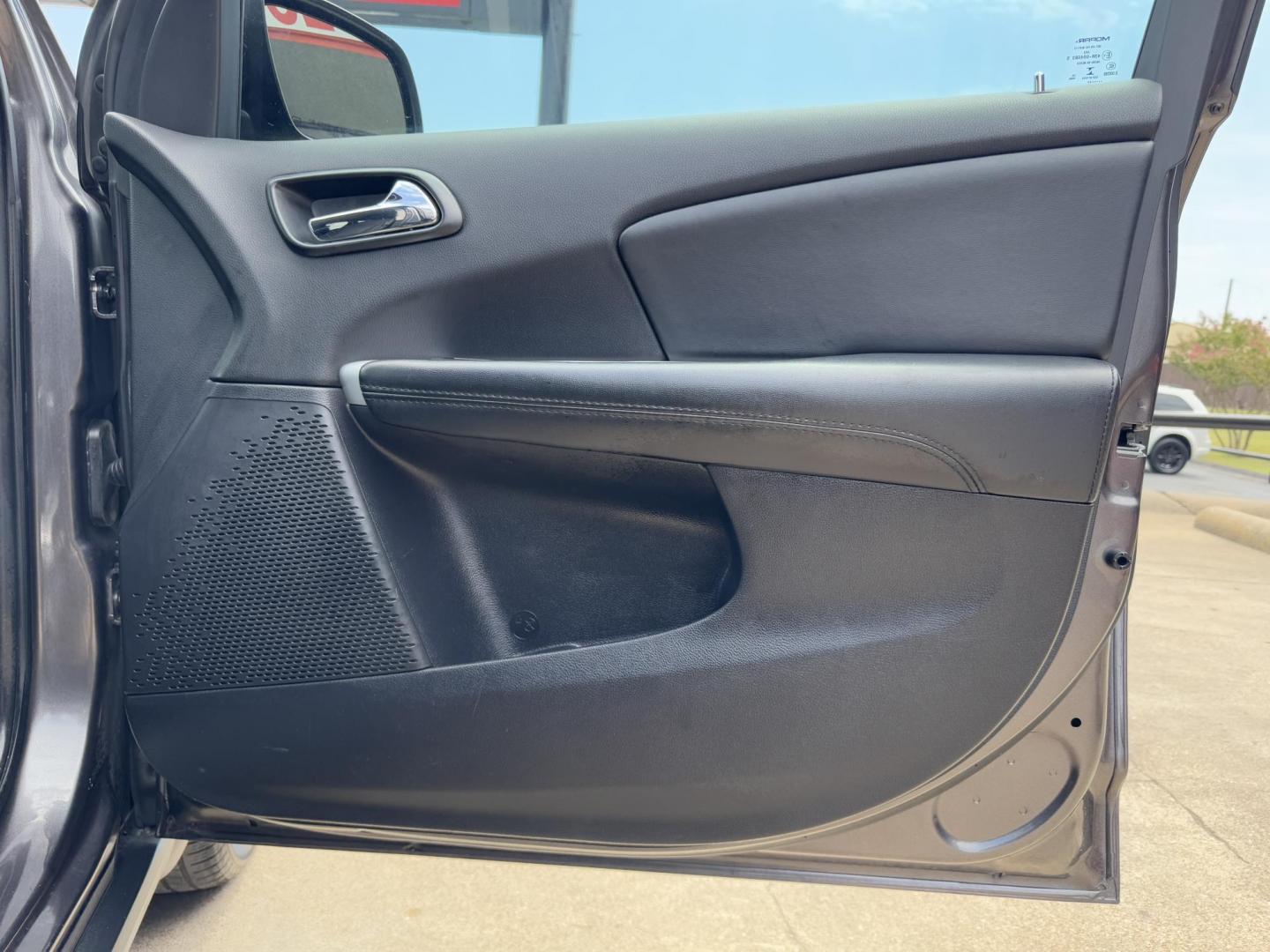 2020 GRAY DODGE JOURNEY SE (3C4PDCABXLT) , located at 5900 E. Lancaster Ave., Fort Worth, TX, 76112, (817) 457-5456, 0.000000, 0.000000 - Photo#14