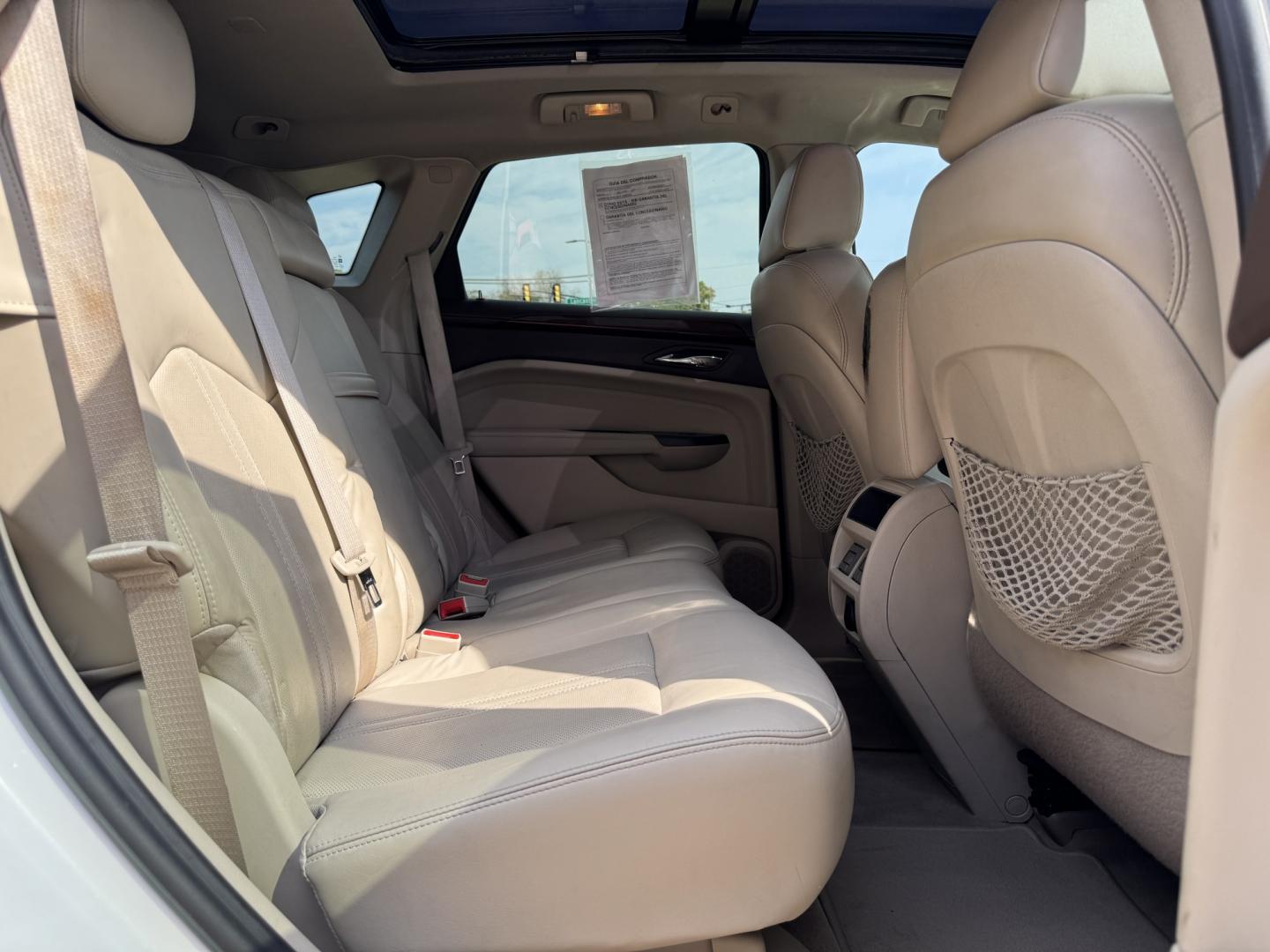 2014 WHITE CADILLAC SRX LUXURY (3GYFNBE31ES) , located at 5900 E. Lancaster Ave., Fort Worth, TX, 76112, (817) 457-5456, 0.000000, 0.000000- Photo#13