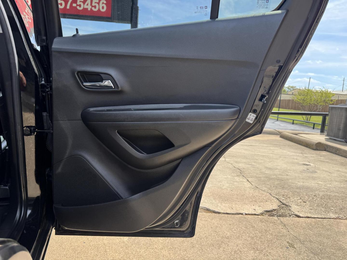 2019 BLACK CHEVROLET TRAX 1LT (KL7CJLSB2KB) , located at 5900 E. Lancaster Ave., Fort Worth, TX, 76112, (817) 457-5456, 0.000000, 0.000000 - Photo#12