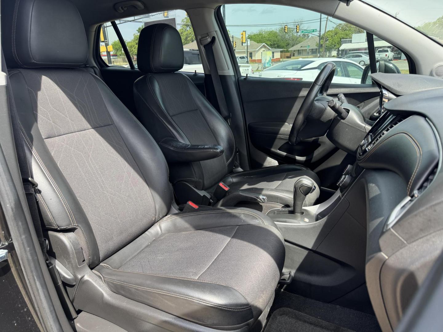 2019 BLACK CHEVROLET TRAX 1LT (KL7CJLSB2KB) , located at 5900 E. Lancaster Ave., Fort Worth, TX, 76112, (817) 457-5456, 0.000000, 0.000000 - Photo#16