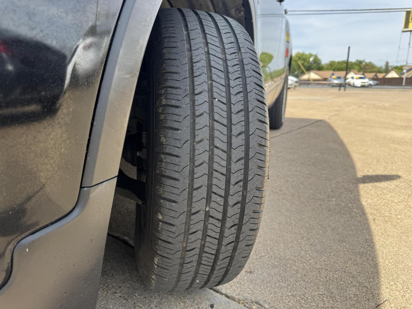 2019 BLACK CHEVROLET TRAX 1LT (KL7CJLSB2KB) , located at 5900 E. Lancaster Ave., Fort Worth, TX, 76112, (817) 457-5456, 0.000000, 0.000000 - Photo#21