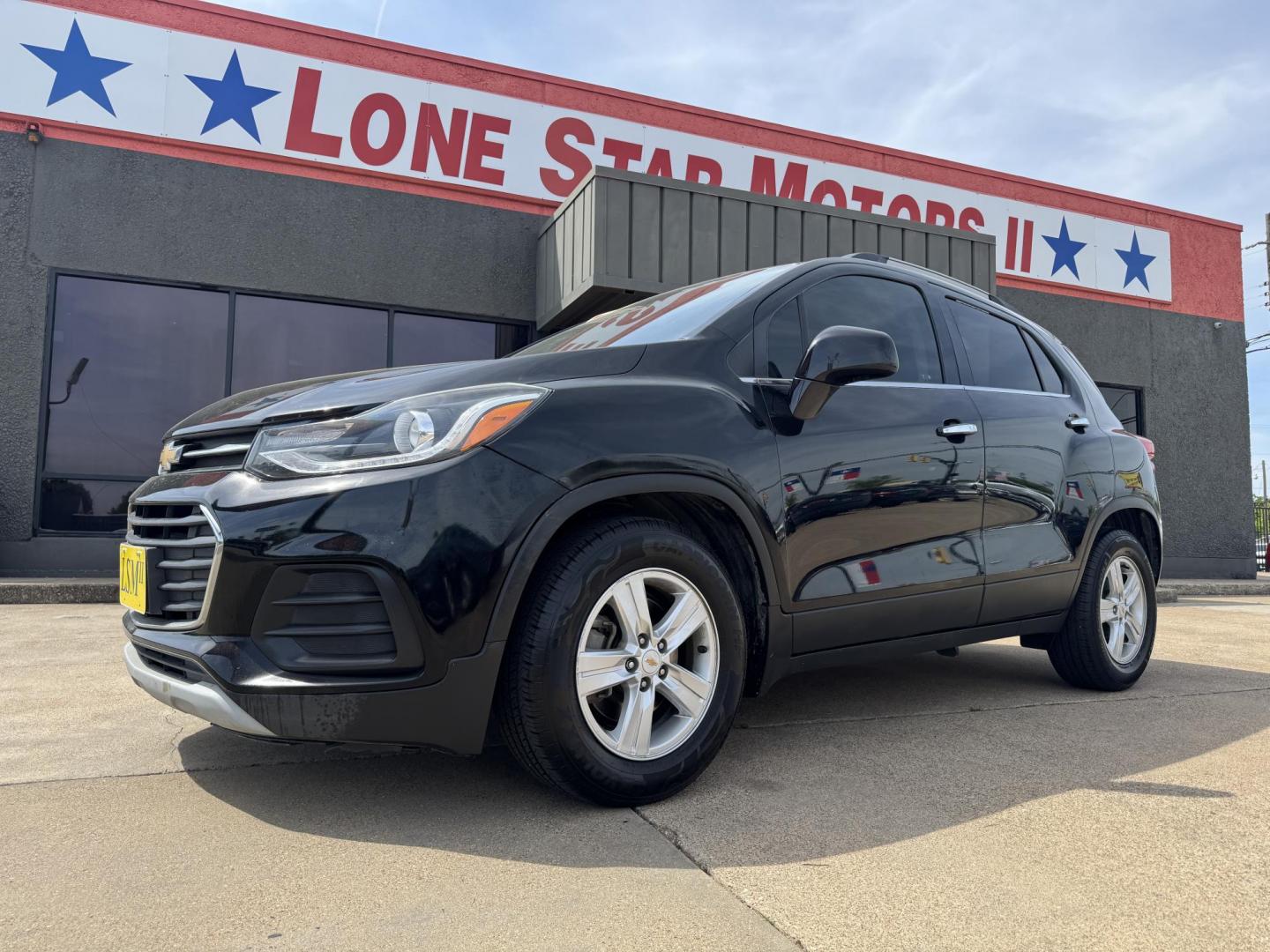 2019 BLACK CHEVROLET TRAX 1LT (KL7CJLSB2KB) , located at 5900 E. Lancaster Ave., Fort Worth, TX, 76112, (817) 457-5456, 0.000000, 0.000000 - Photo#0