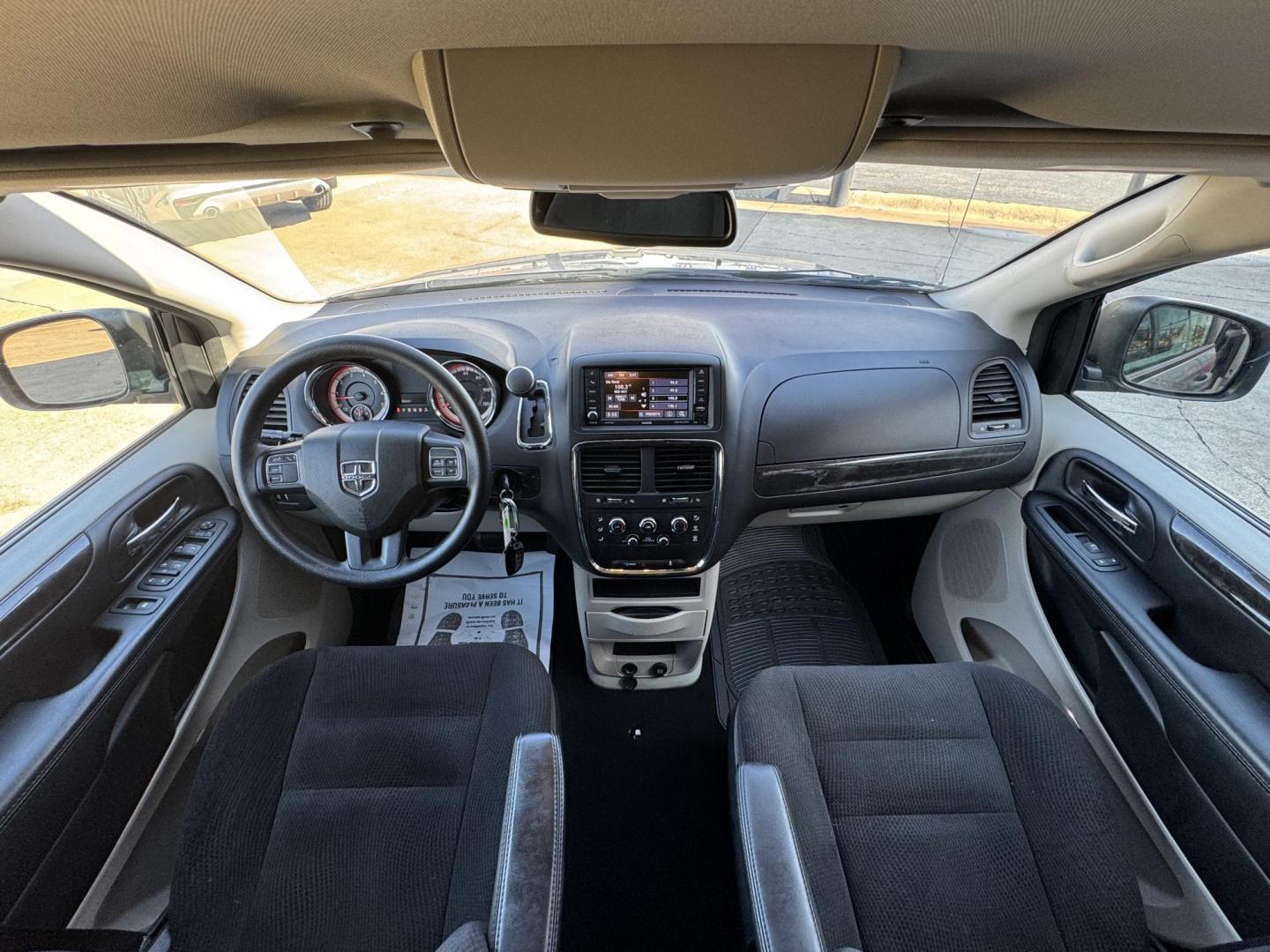 2019 SILVER DODGE GRAND CARAVAN SE (2C4RDGBG4KR) , located at 5900 E. Lancaster Ave., Fort Worth, TX, 76112, (817) 457-5456, 0.000000, 0.000000 - Photo#19