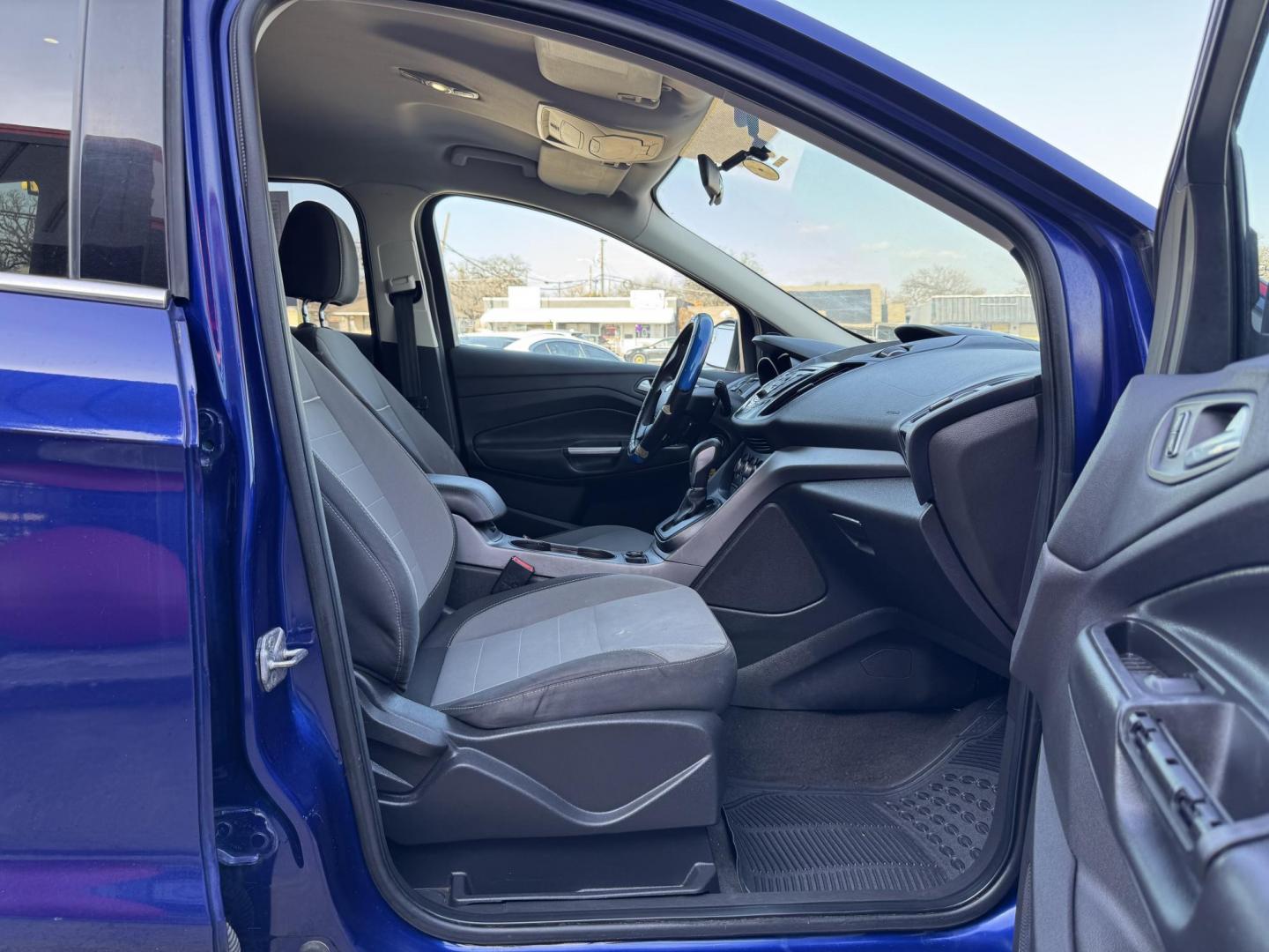 2014 BLUE FORD ESCAPE (1FMCU0GX3EU) , located at 5900 E. Lancaster Ave., Fort Worth, TX, 76112, (817) 457-5456, 0.000000, 0.000000 - Photo#16