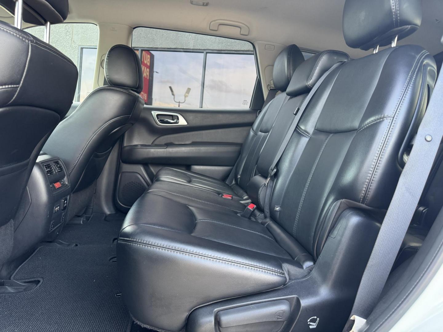 2017 WHITE /BLACK NISSAN PATHFINDER S; SL; PL (5N1DR2MM7HC) , located at 5900 E. Lancaster Ave., Fort Worth, TX, 76112, (817) 457-5456, 0.000000, 0.000000 - Photo#11