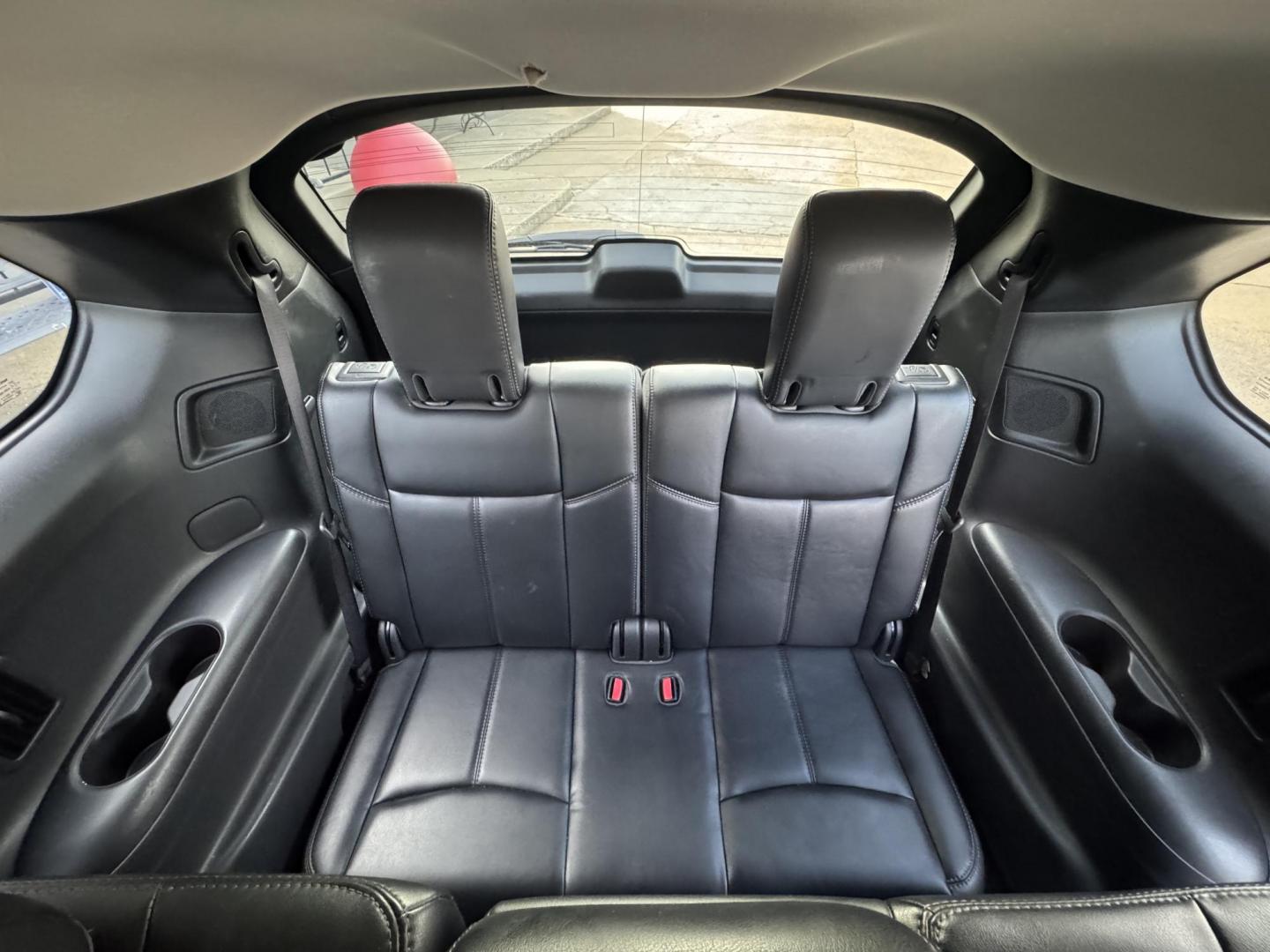 2017 WHITE /BLACK NISSAN PATHFINDER S; SL; PL (5N1DR2MM7HC) , located at 5900 E. Lancaster Ave., Fort Worth, TX, 76112, (817) 457-5456, 0.000000, 0.000000 - Photo#12