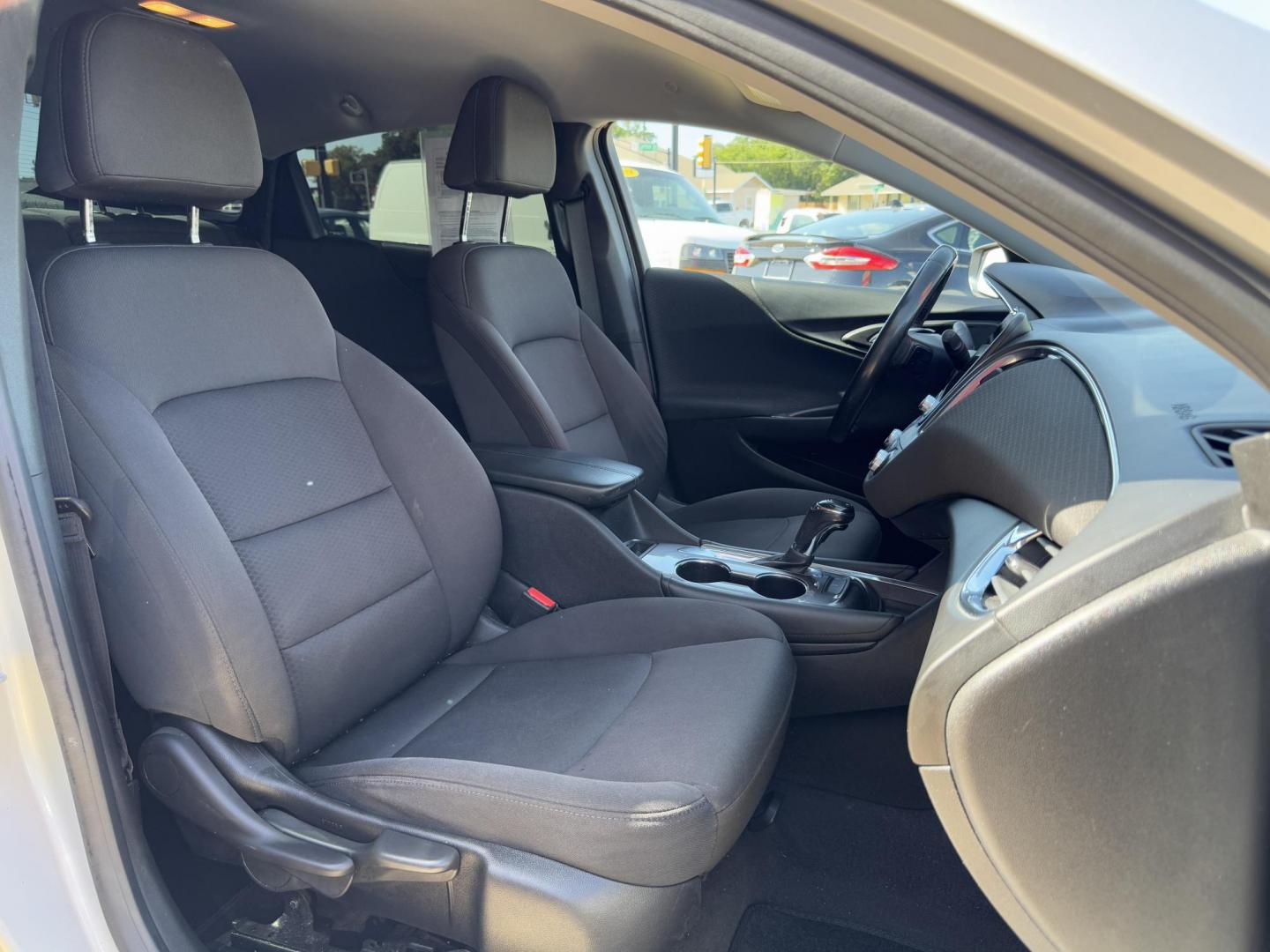 2018 SILVER CHEVROLET MALIBU LT (2FL) (1G1ZD5ST7JF) , located at 5900 E. Lancaster Ave., Fort Worth, TX, 76112, (817) 457-5456, 0.000000, 0.000000 - Photo#16