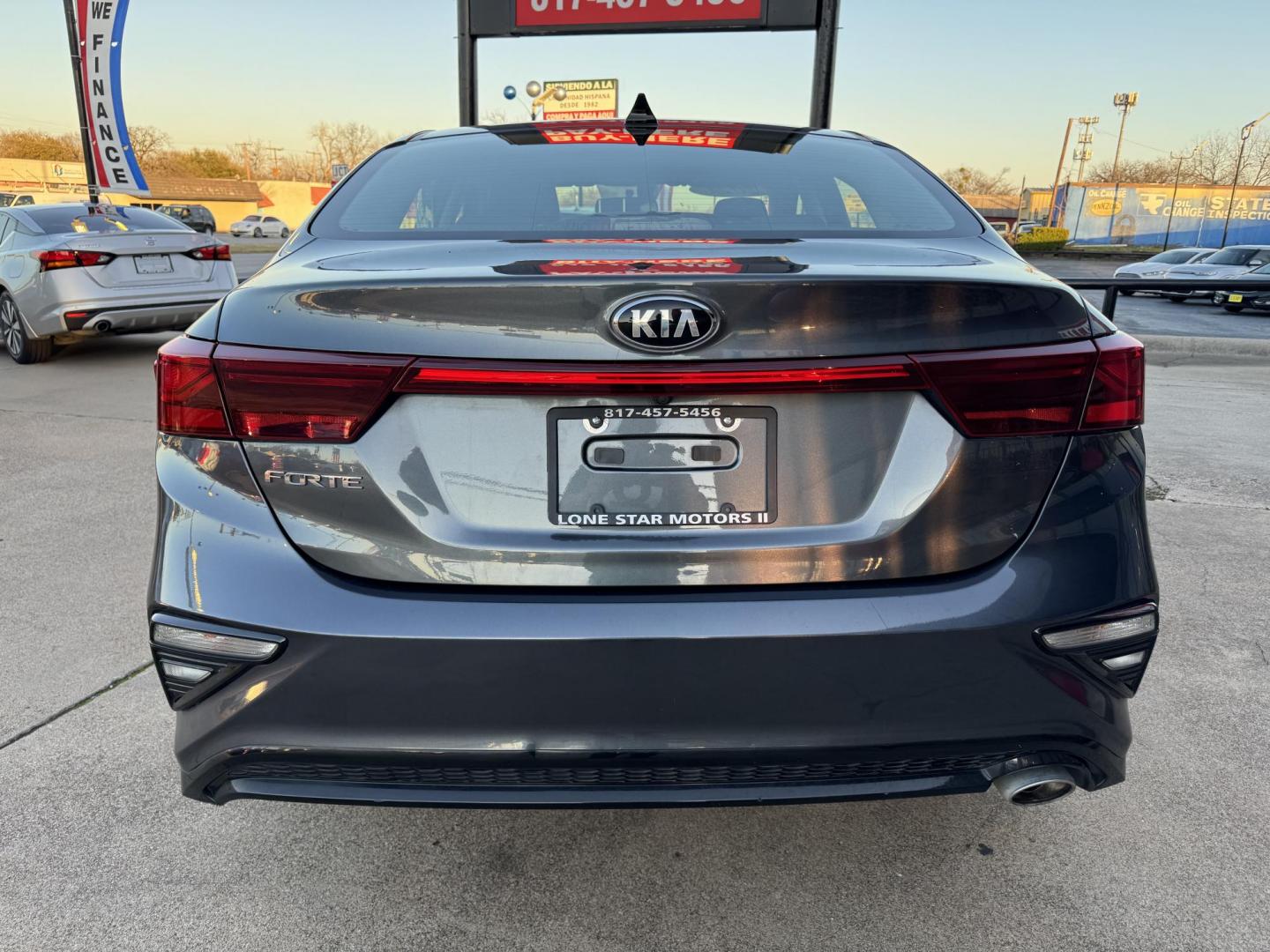 2021 GRAY KIA FORTE FE; LXS (3KPF24ADXME) , located at 5900 E. Lancaster Ave., Fort Worth, TX, 76112, (817) 457-5456, 0.000000, 0.000000 - Photo#4