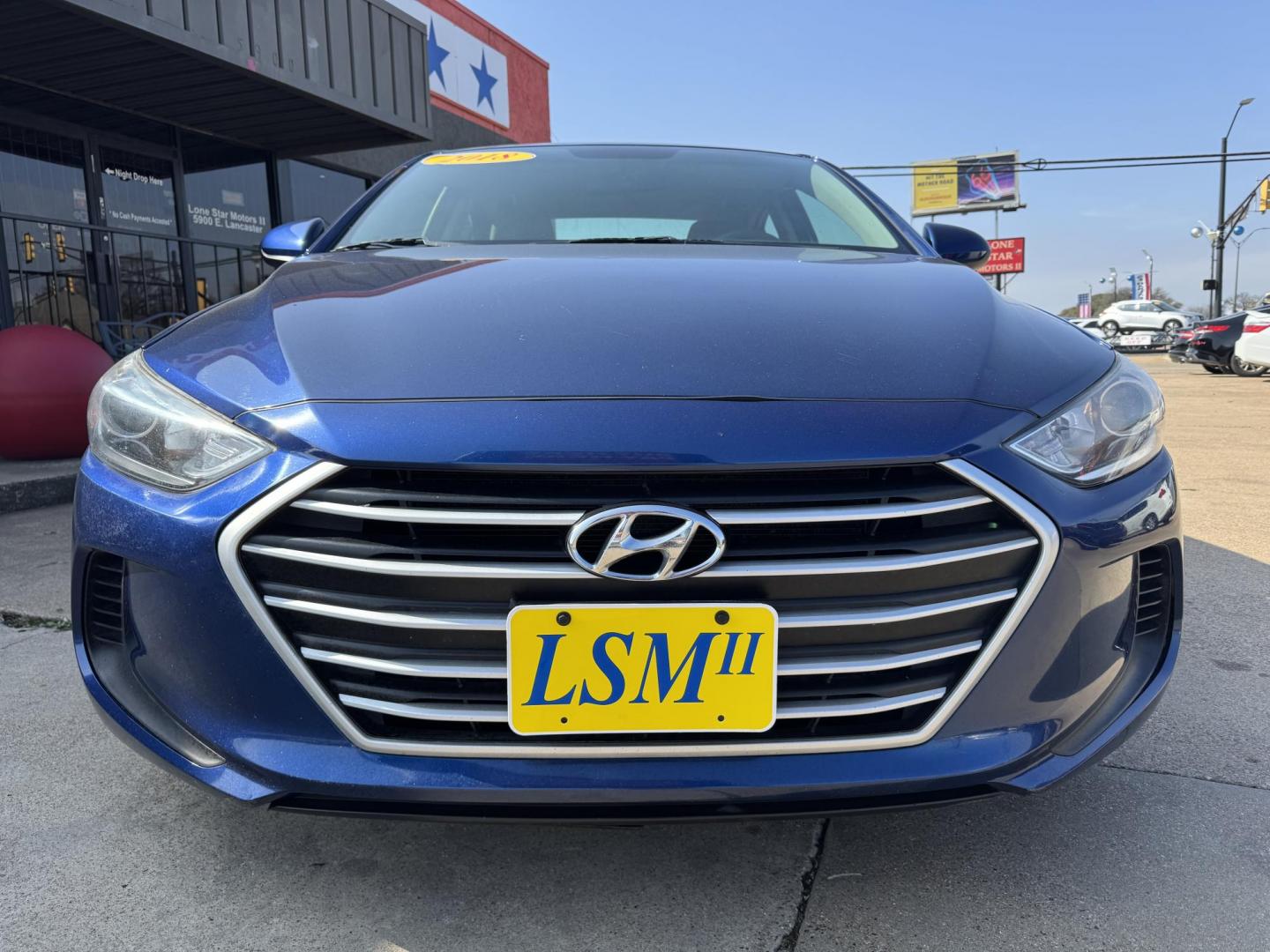 2018 BLUE HYUNDAI ELANTRA LIMITED; SE (5NPD84LF5JH) , located at 5900 E. Lancaster Ave., Fort Worth, TX, 76112, (817) 457-5456, 0.000000, 0.000000 - Photo#1