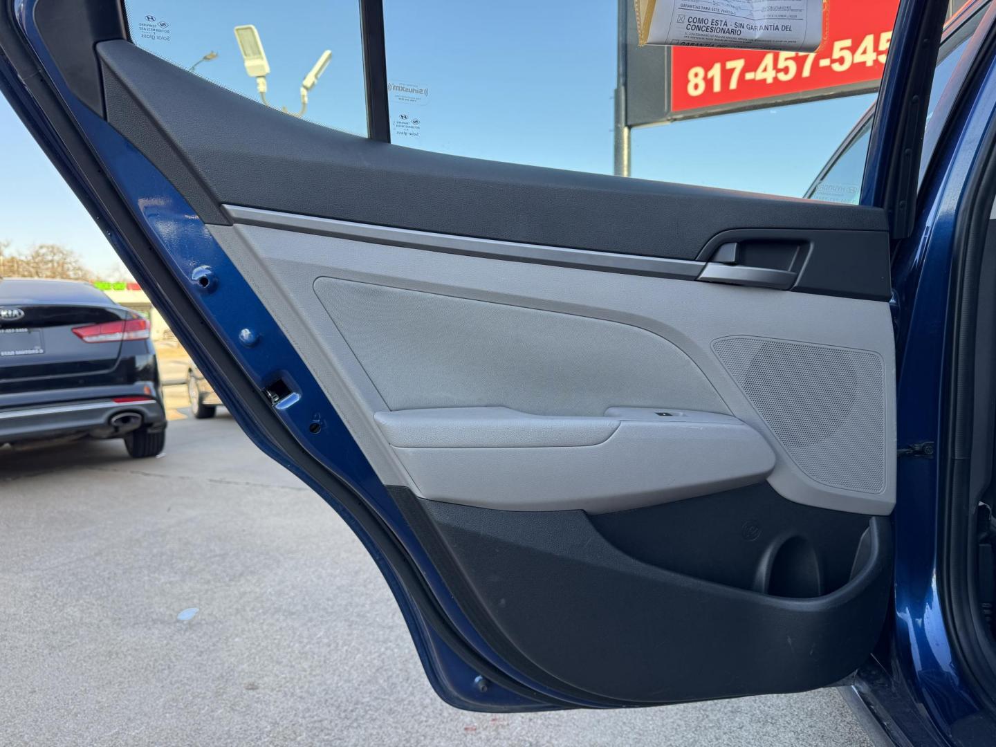 2018 BLUE HYUNDAI ELANTRA LIMITED; SE (5NPD84LF5JH) , located at 5900 E. Lancaster Ave., Fort Worth, TX, 76112, (817) 457-5456, 0.000000, 0.000000 - Photo#10